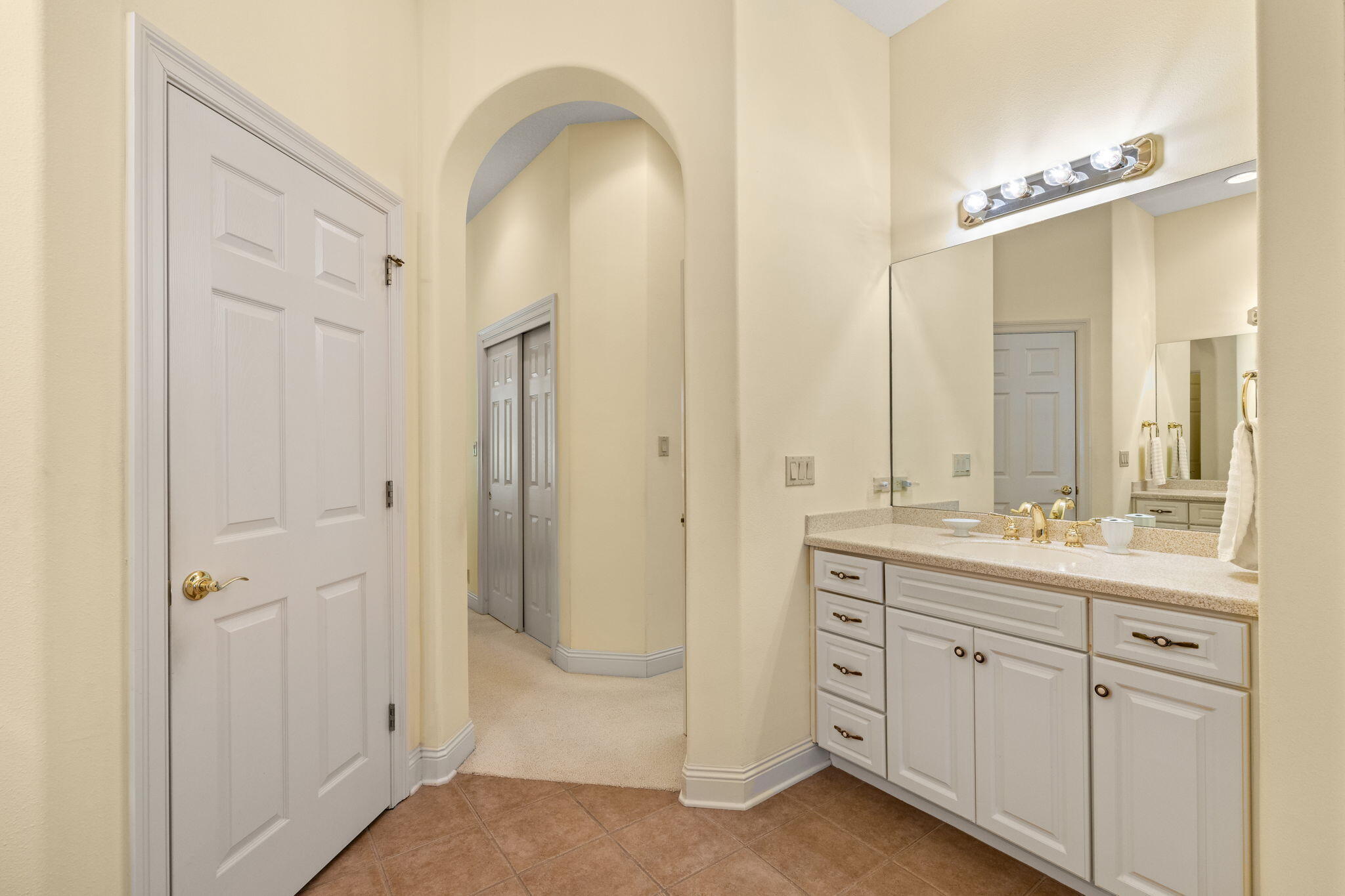 REGATTA BAY - Residential