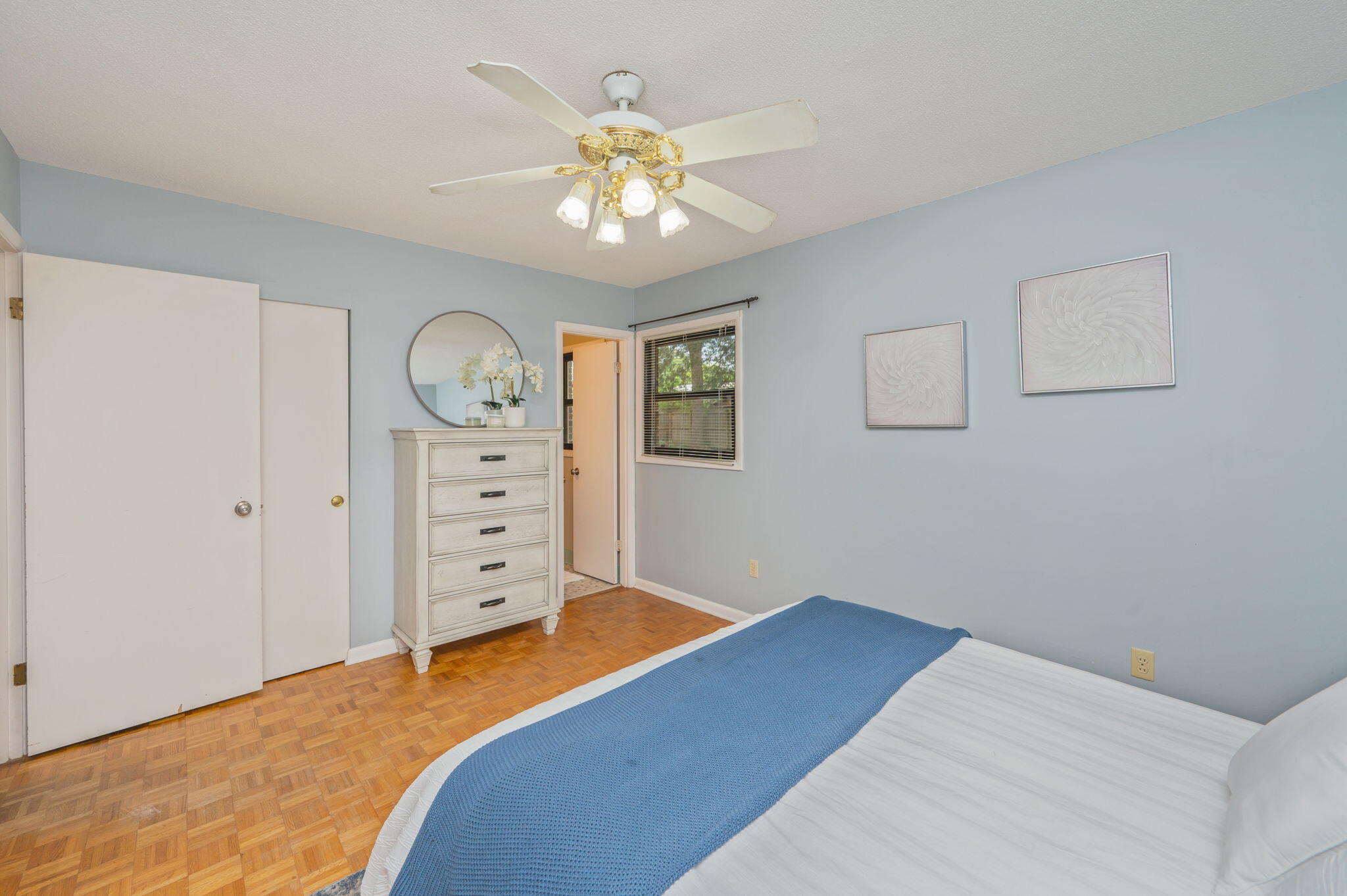 LEOTA MILLER S/D LOT 3 BLK D - Residential