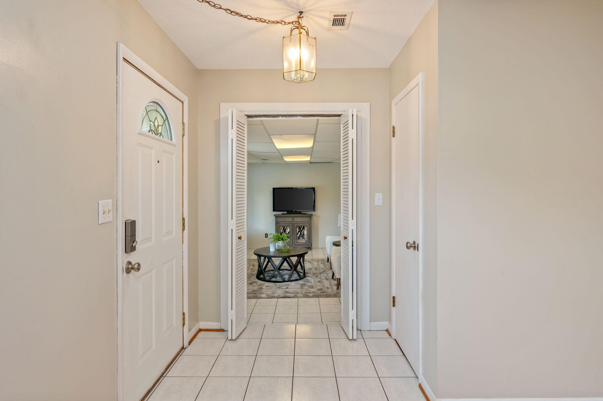 LEOTA MILLER S/D LOT 3 BLK D - Residential