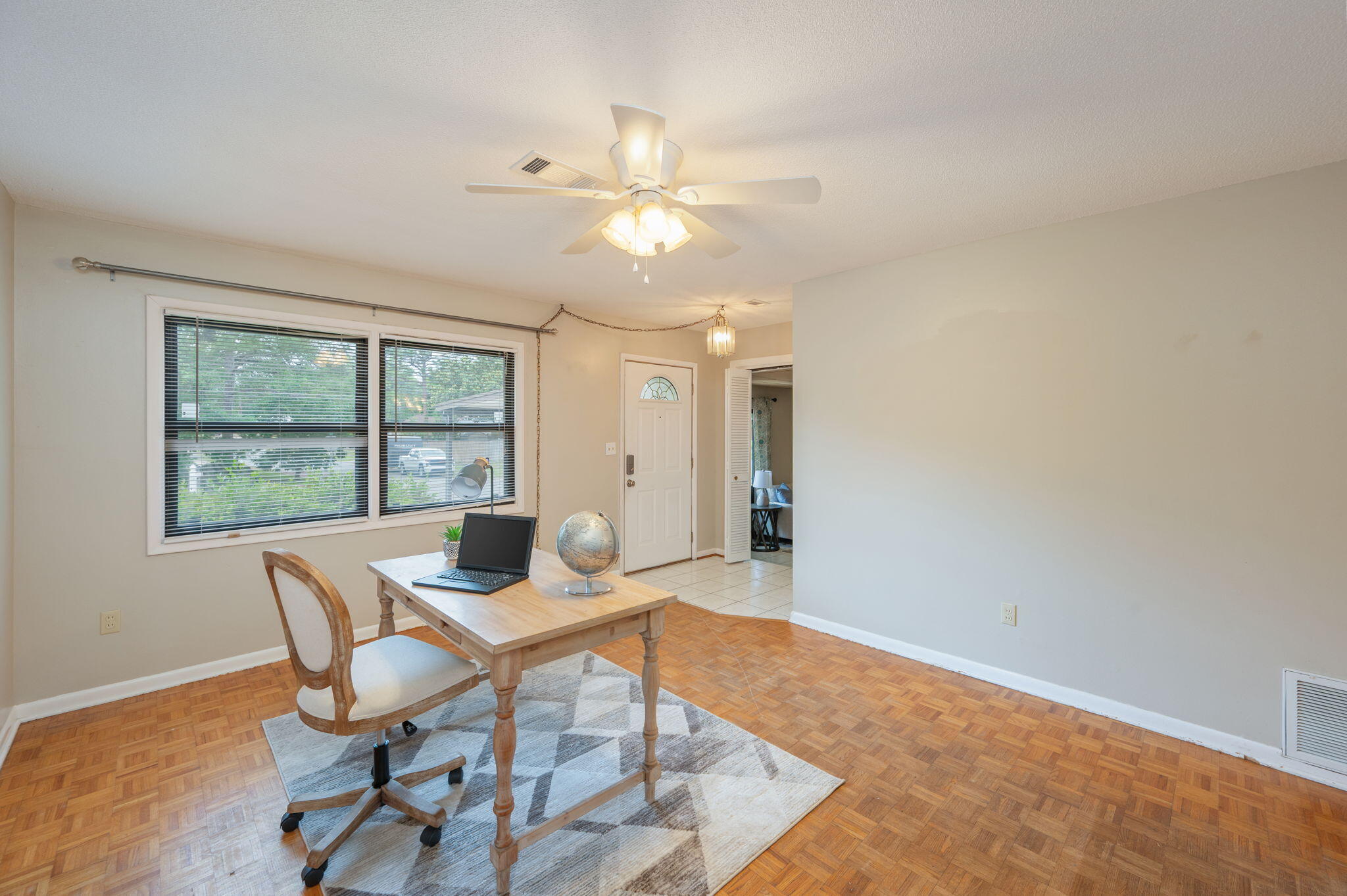LEOTA MILLER S/D LOT 3 BLK D - Residential