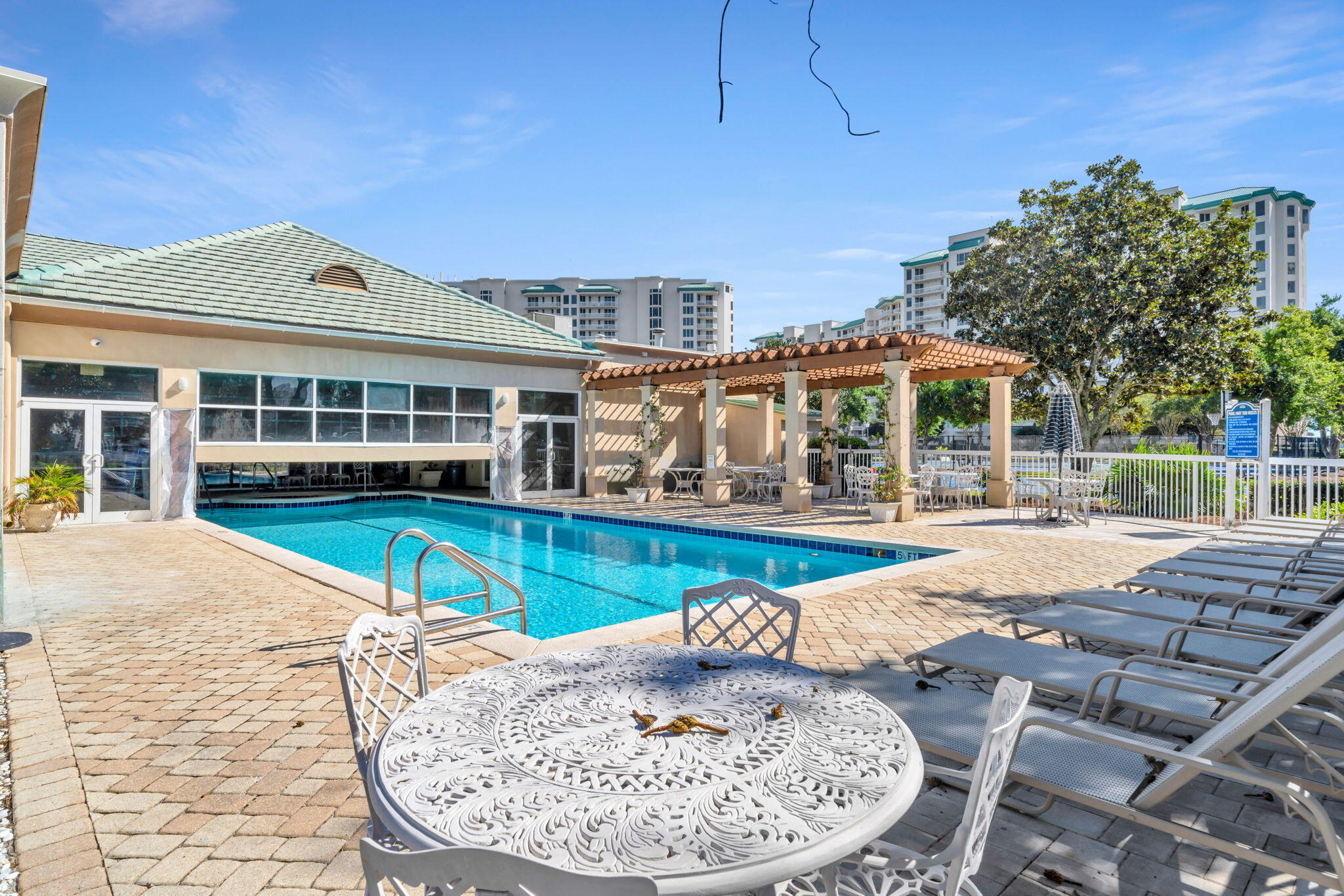 ST. THOMAS AT SILVER SHELLS - Residential