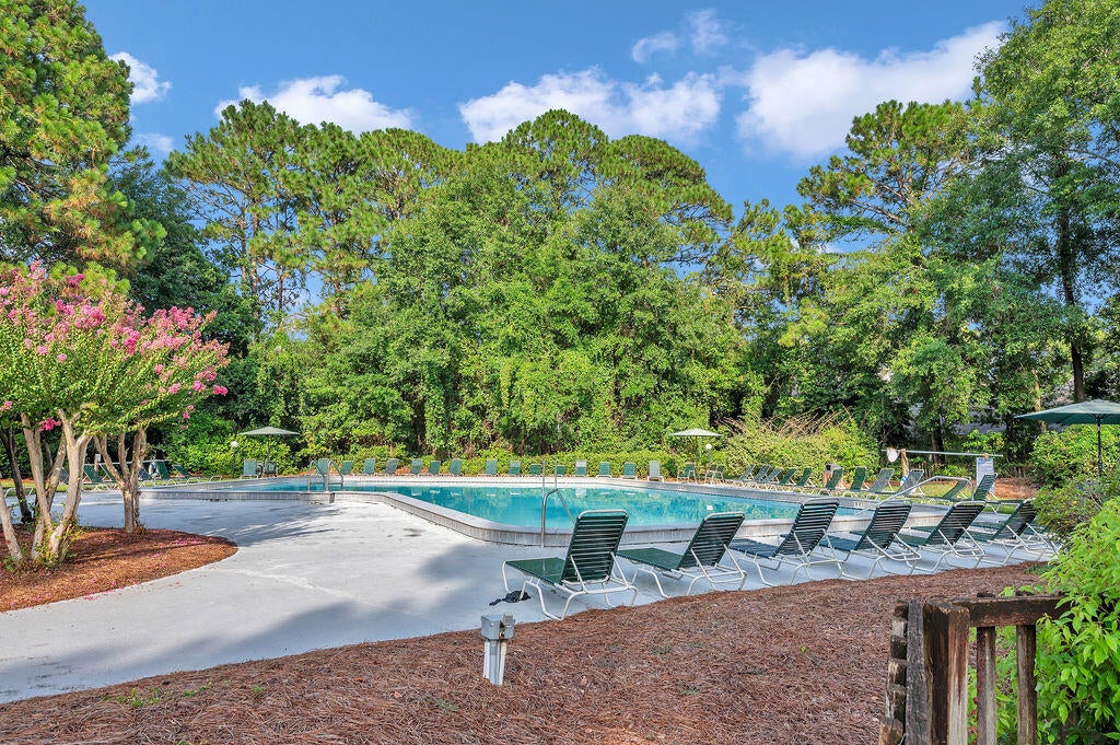 LAKESIDE CONDO AT BLUEWATER BAY - Residential