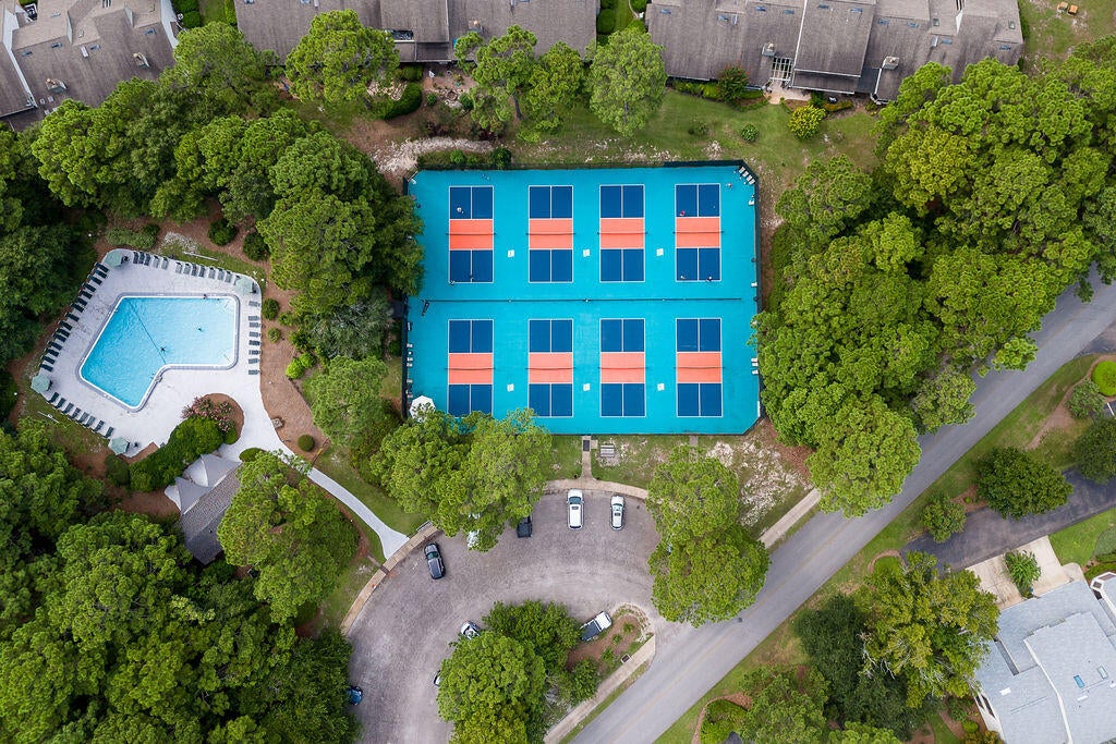 LAKESIDE CONDO AT BLUEWATER BAY - Residential