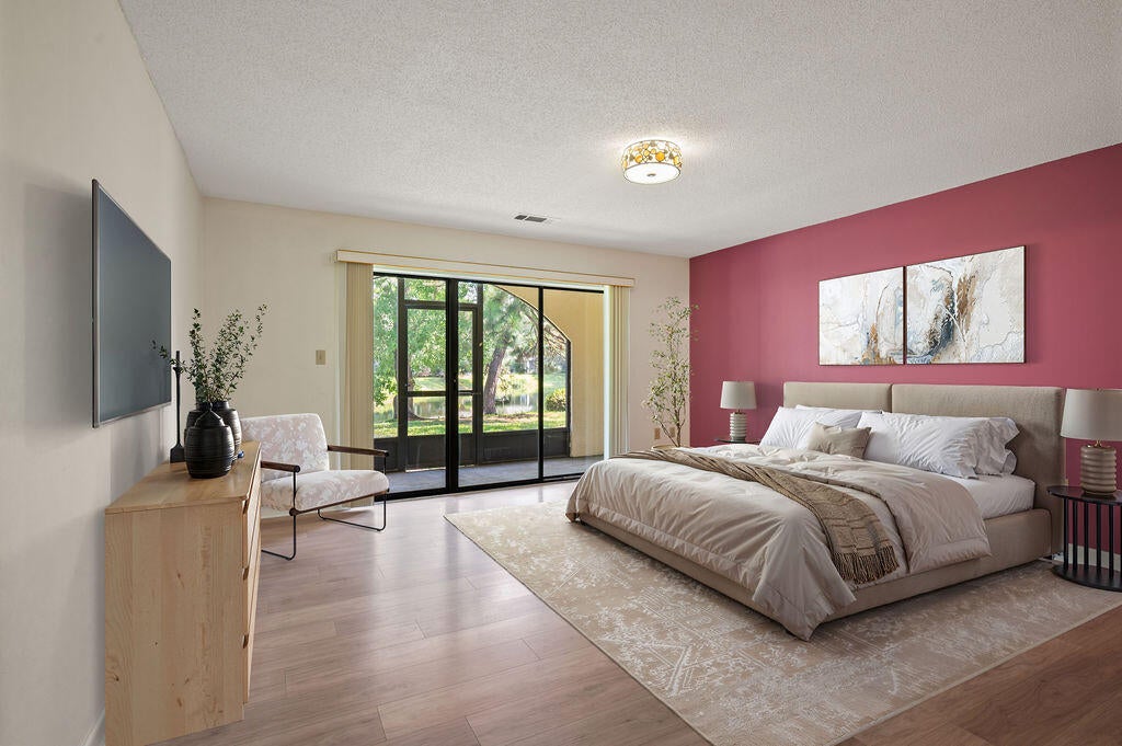 LAKESIDE CONDO AT BLUEWATER BAY - Residential