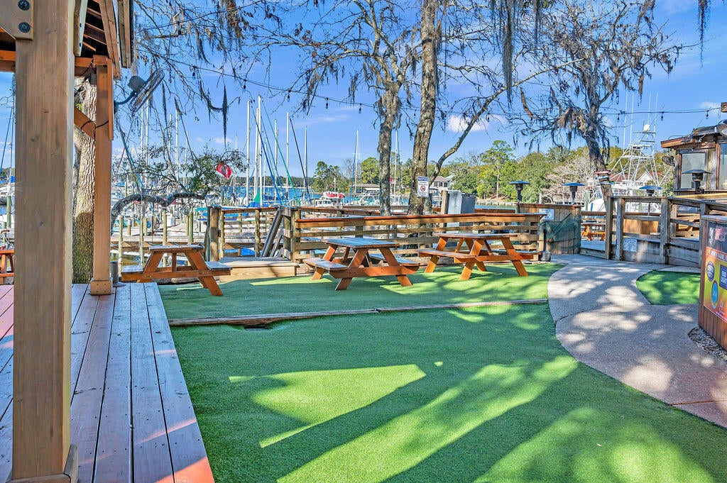 LAKESIDE CONDO AT BLUEWATER BAY - Residential