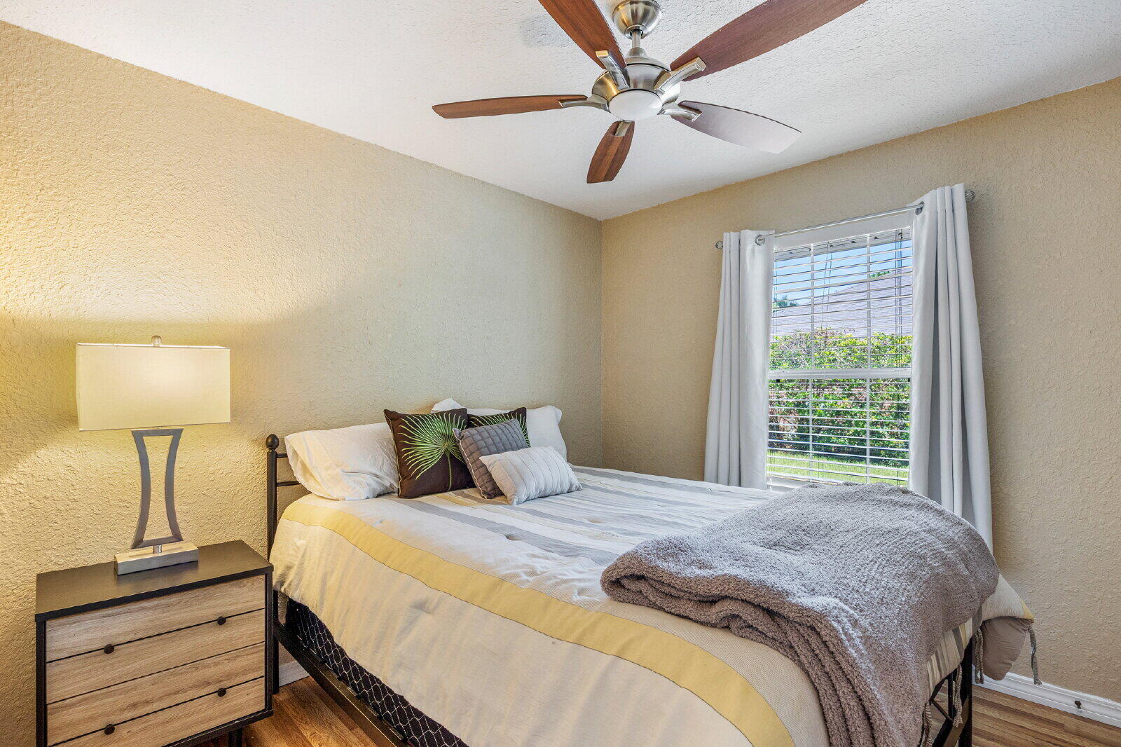 DRIFTWOOD ESTATES - Residential Lease