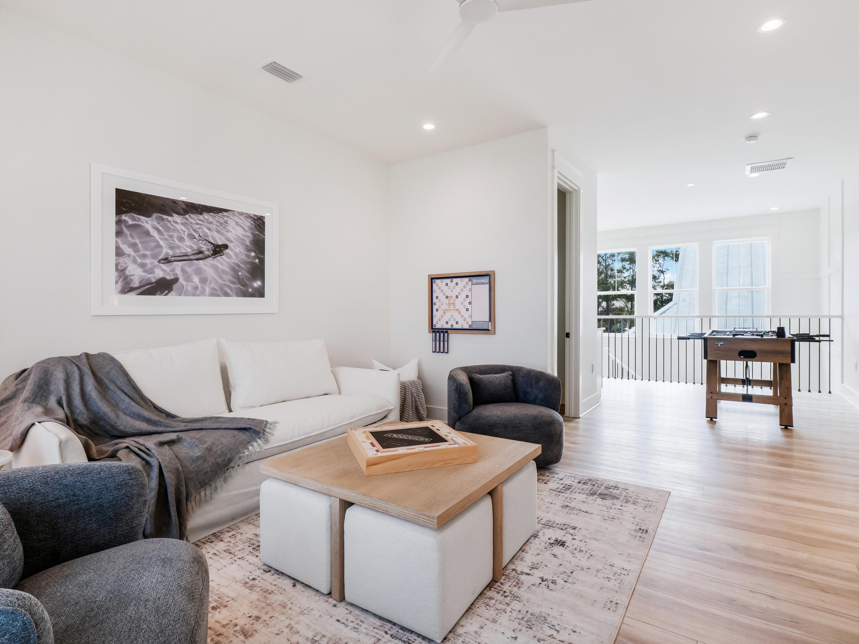 EASTERN LAKE S/D - Residential