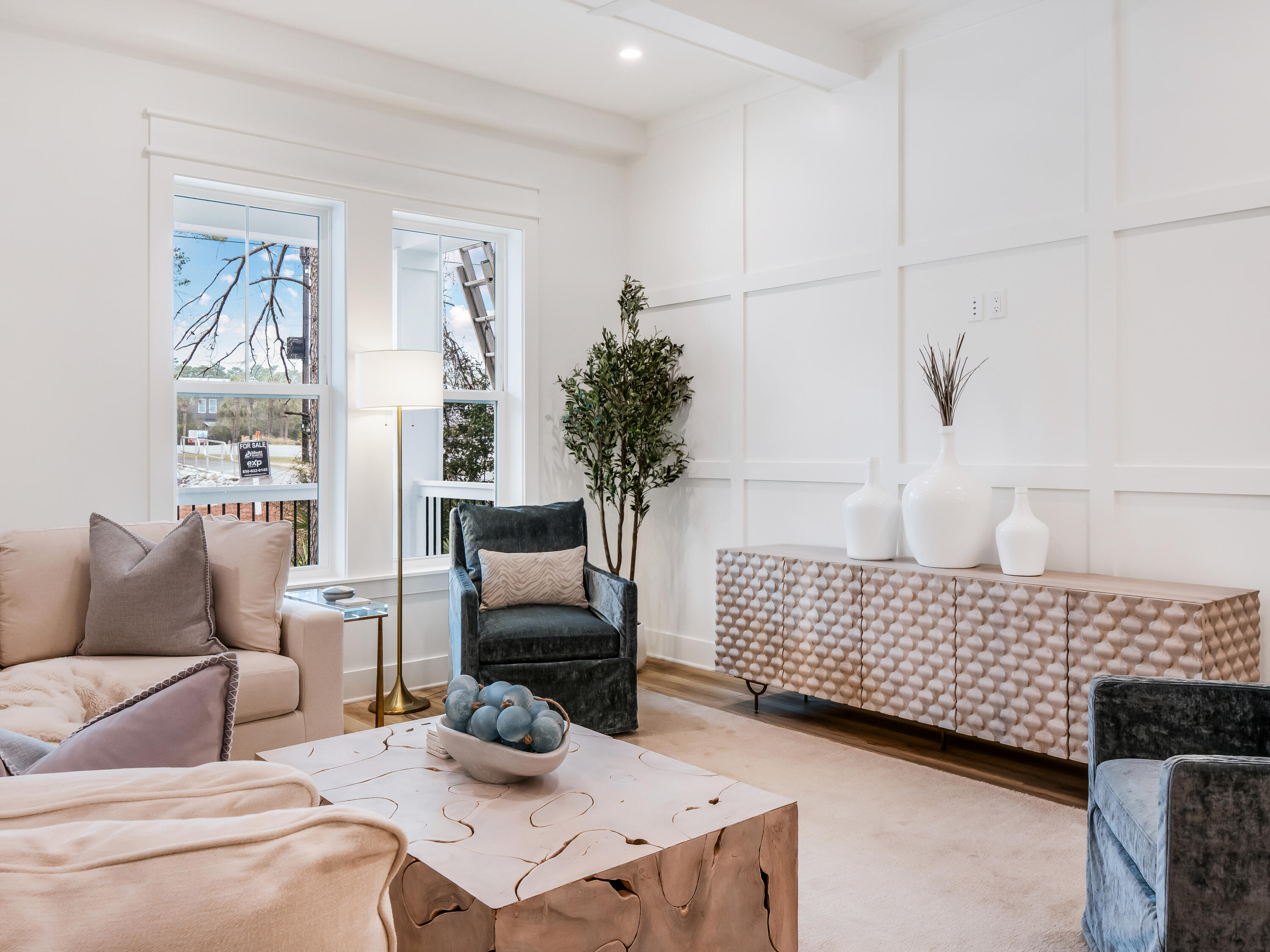EASTERN LAKE S/D - Residential