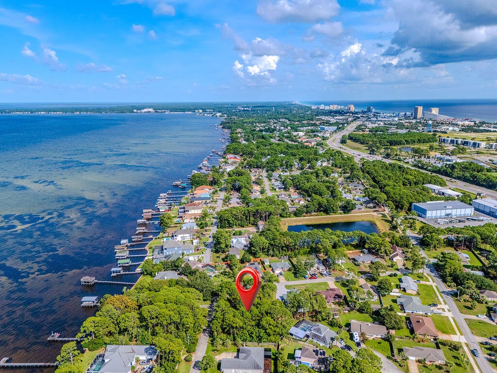 HOLIDAY SHORES ESTATES 1ST ADDN - Land