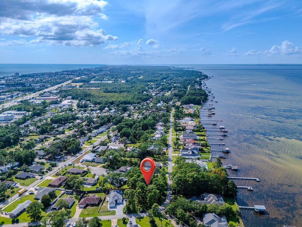 HOLIDAY SHORES ESTATES 1ST ADDN - Land