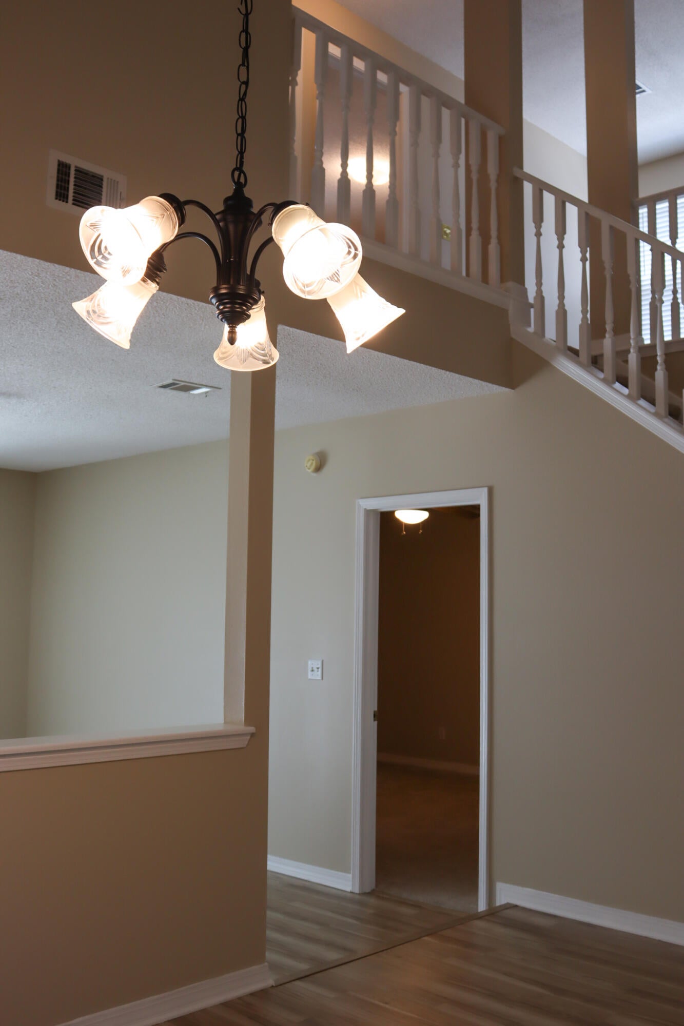 Hollyrod Park - Residential Lease