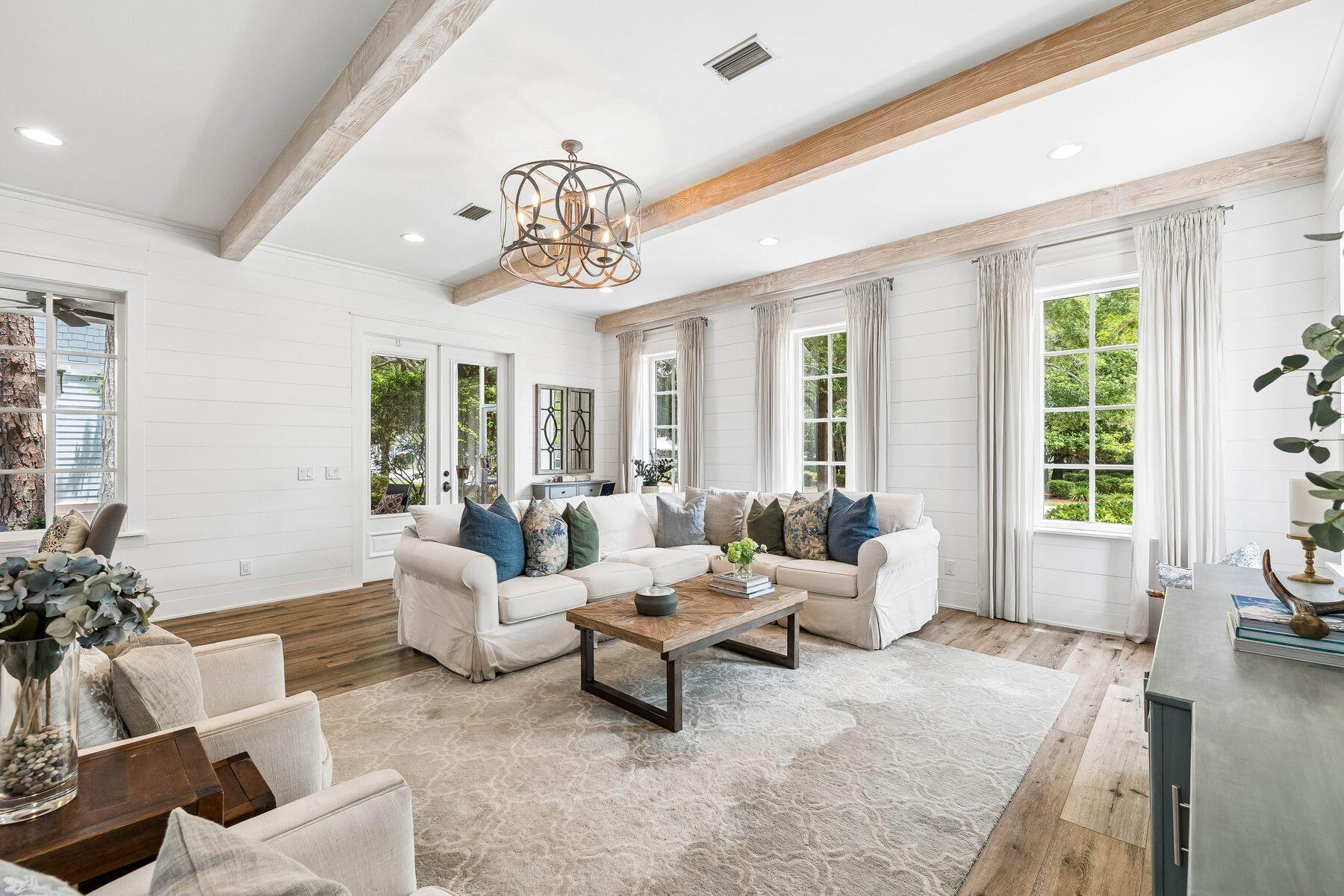 CARSON OAKS - Residential