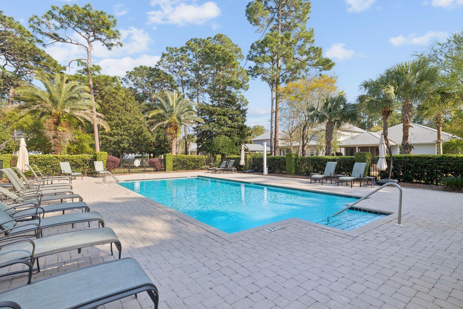 CARSON OAKS - Residential