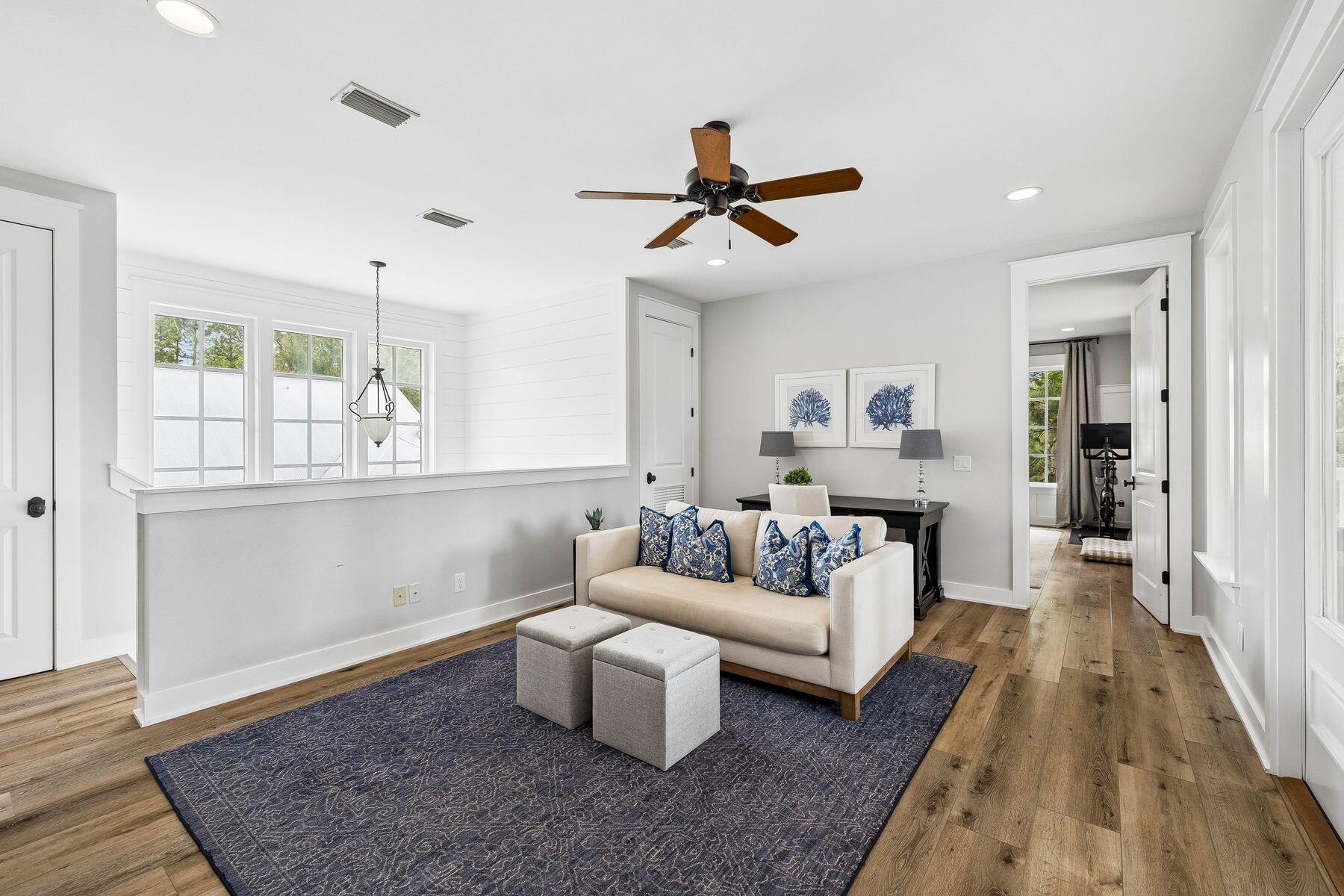CARSON OAKS - Residential