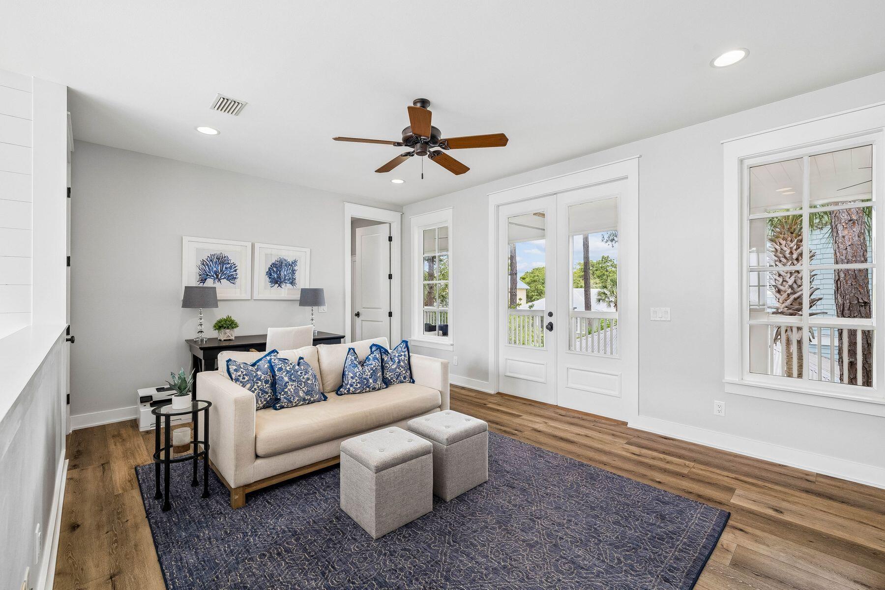 CARSON OAKS - Residential