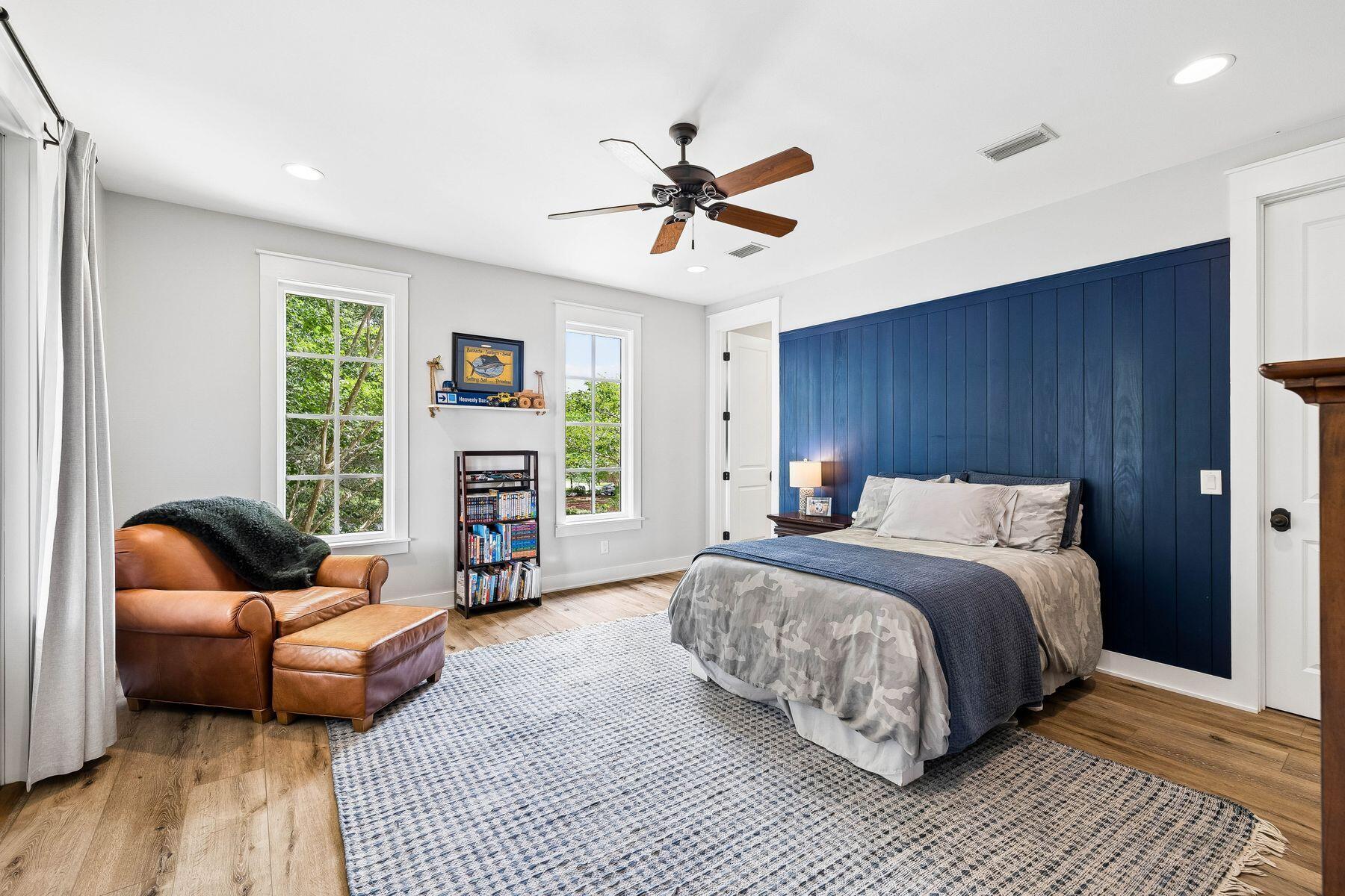CARSON OAKS - Residential