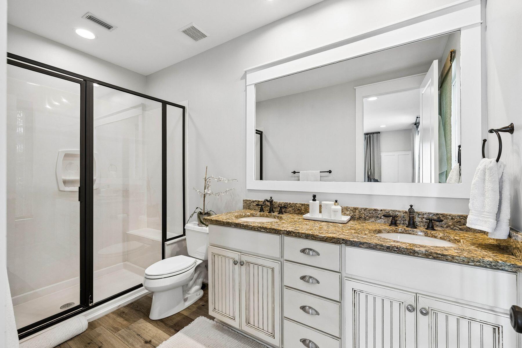CARSON OAKS - Residential
