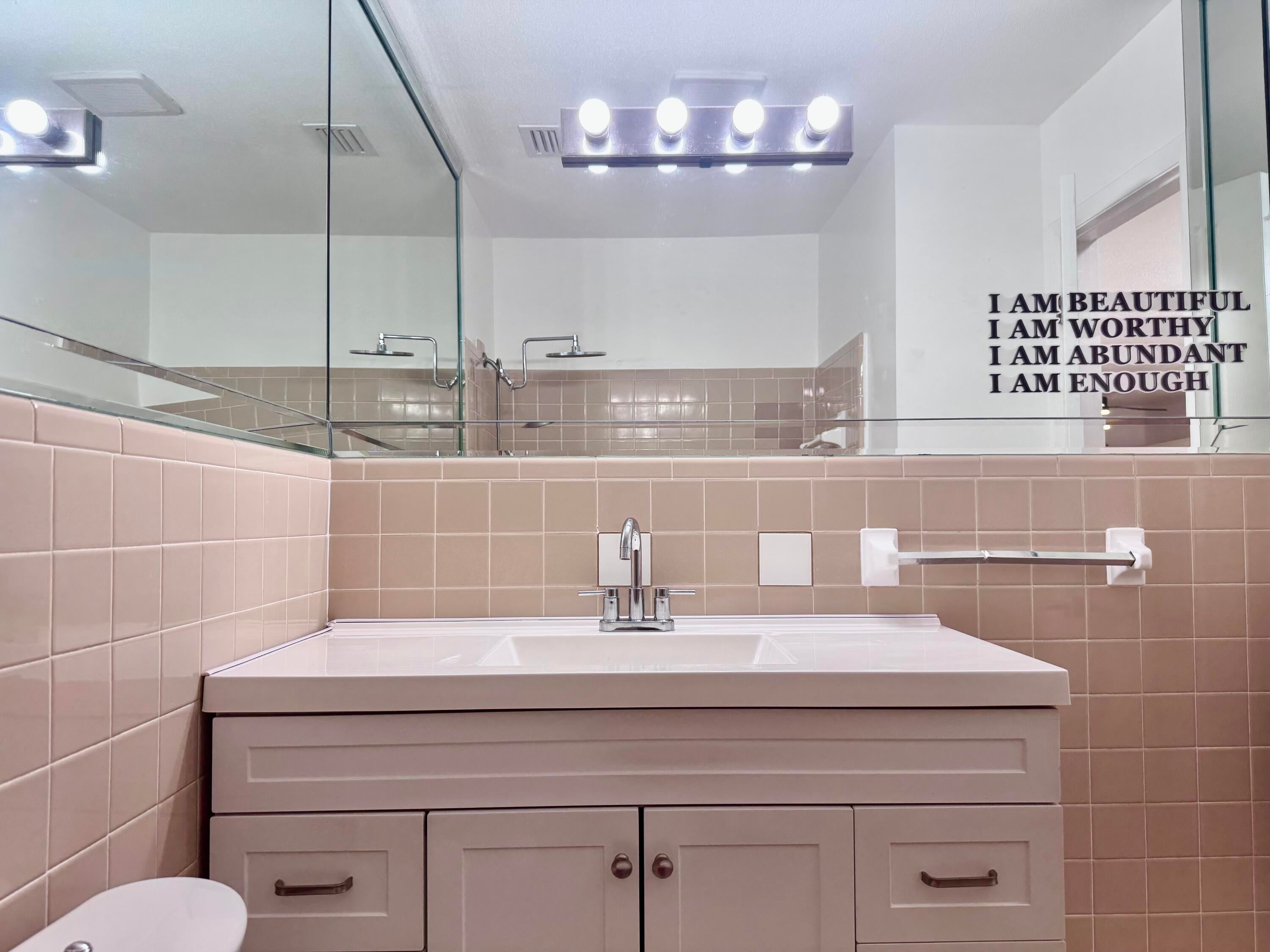 Vesta Heights 5th Addition - Residential