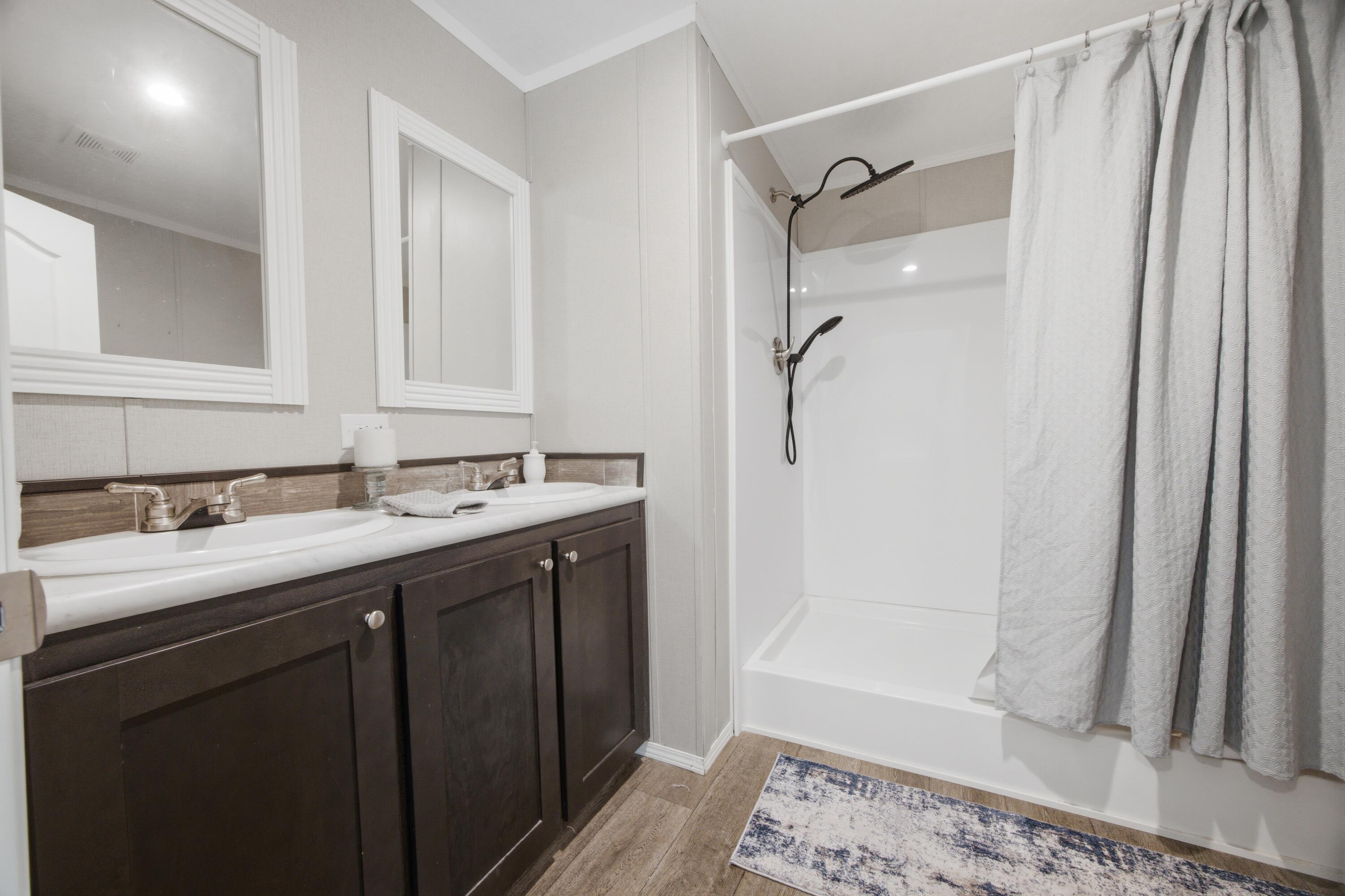 OAKWOOD HILLS UNIT 2 - Residential