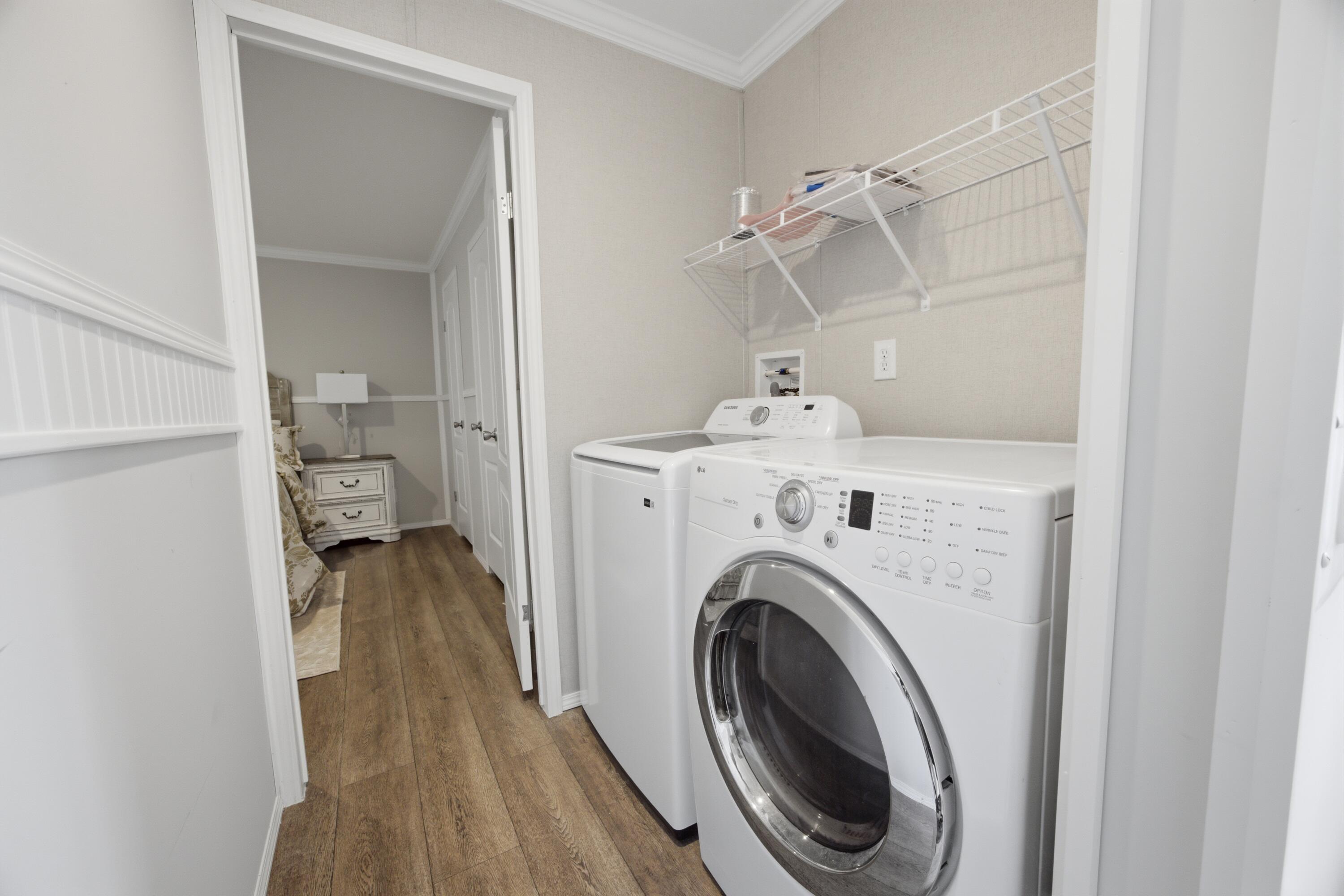 OAKWOOD HILLS UNIT 2 - Residential
