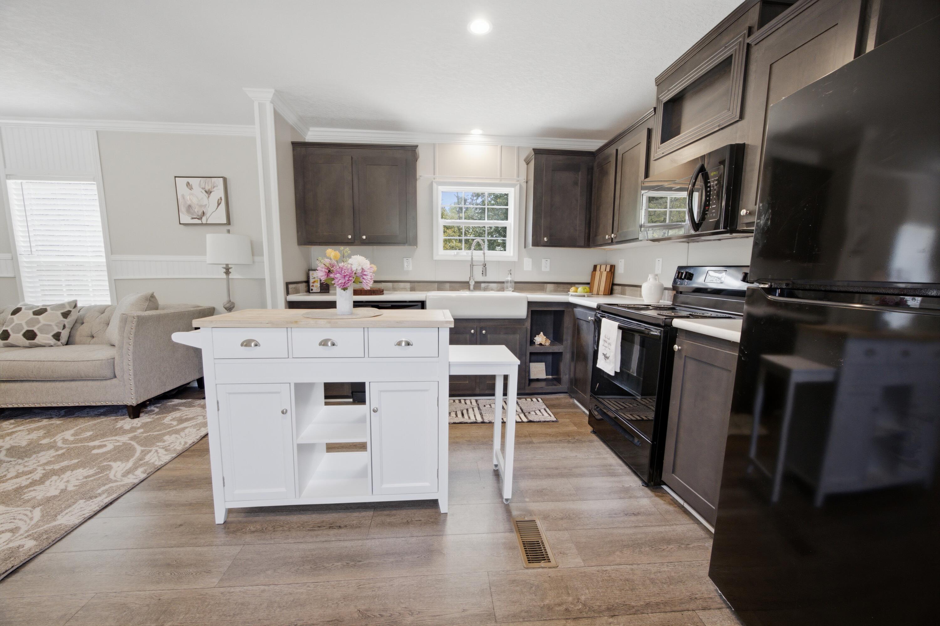 OAKWOOD HILLS UNIT 2 - Residential