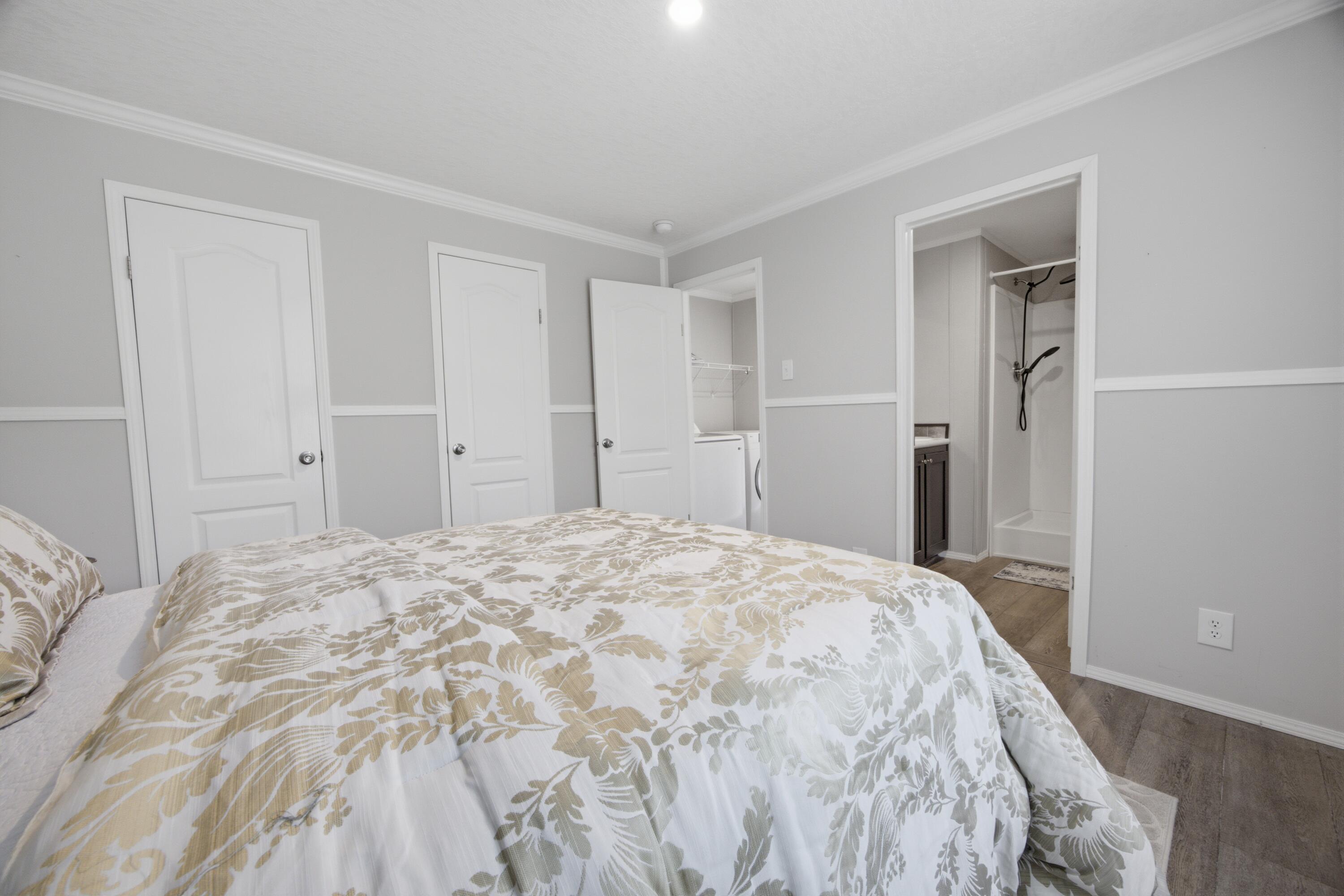 OAKWOOD HILLS UNIT 2 - Residential