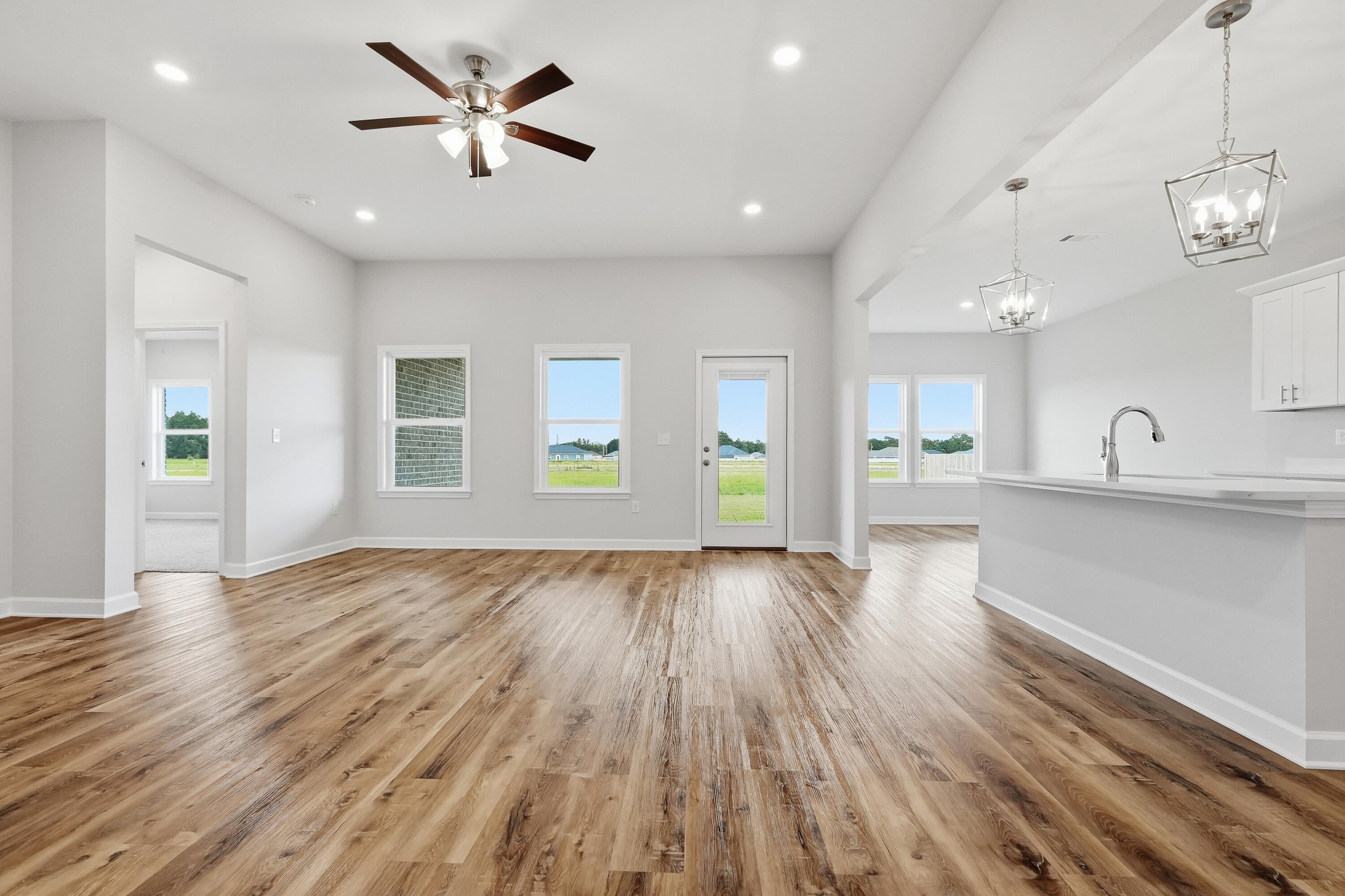 Southern Charm - Residential