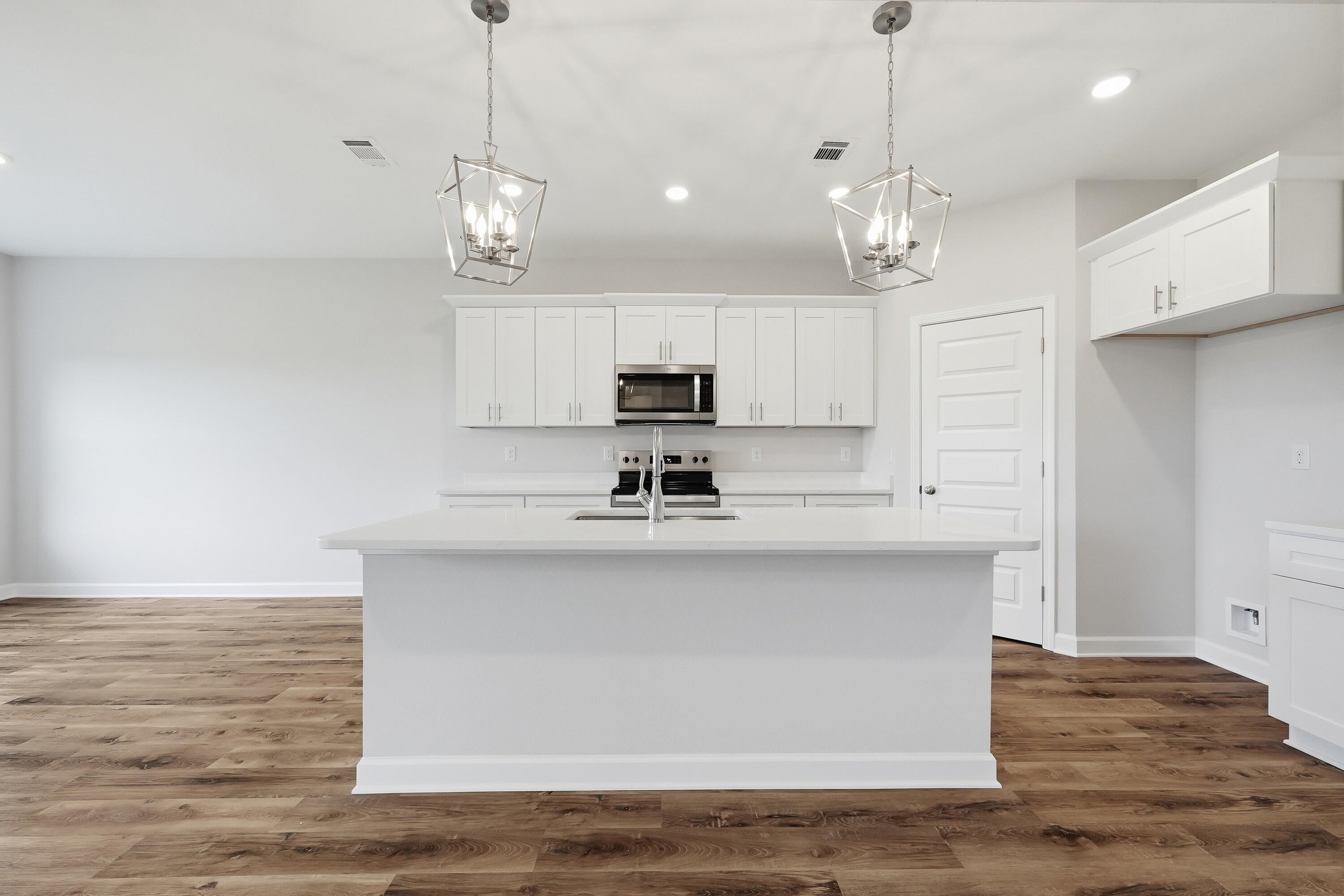 Southern Charm - Residential