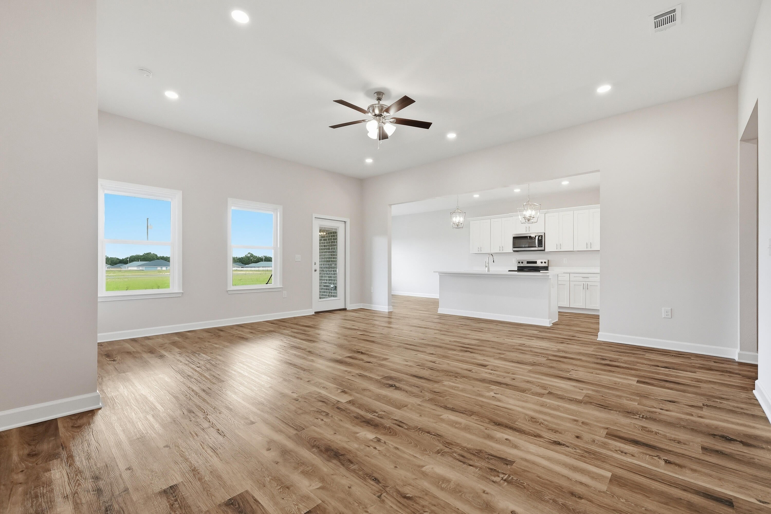 Southern Charm - Residential