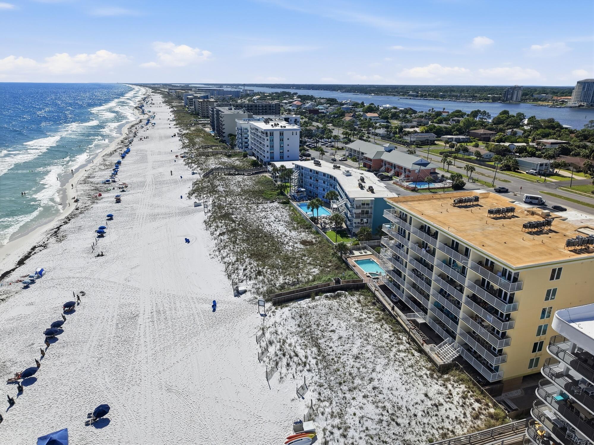 SEA DUNES - Residential