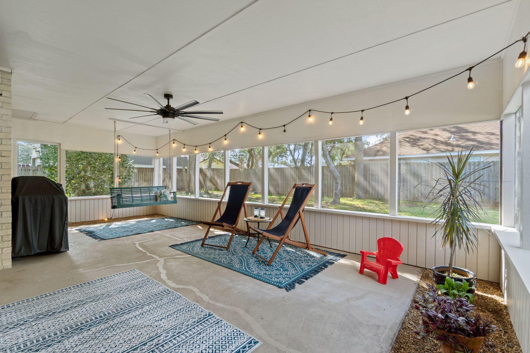 MAGNOLIA SHORES S/D - Residential
