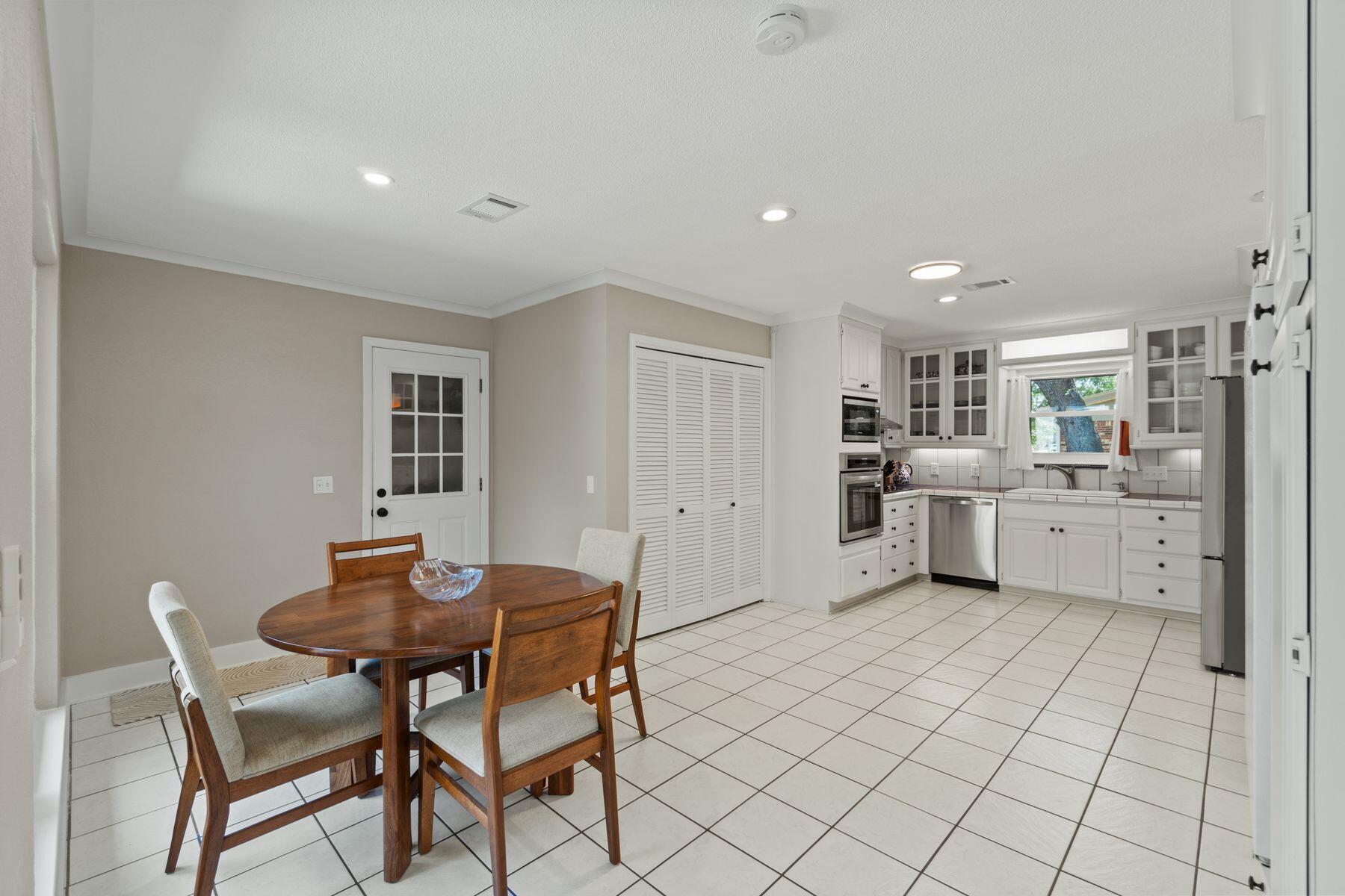 MAGNOLIA SHORES S/D - Residential