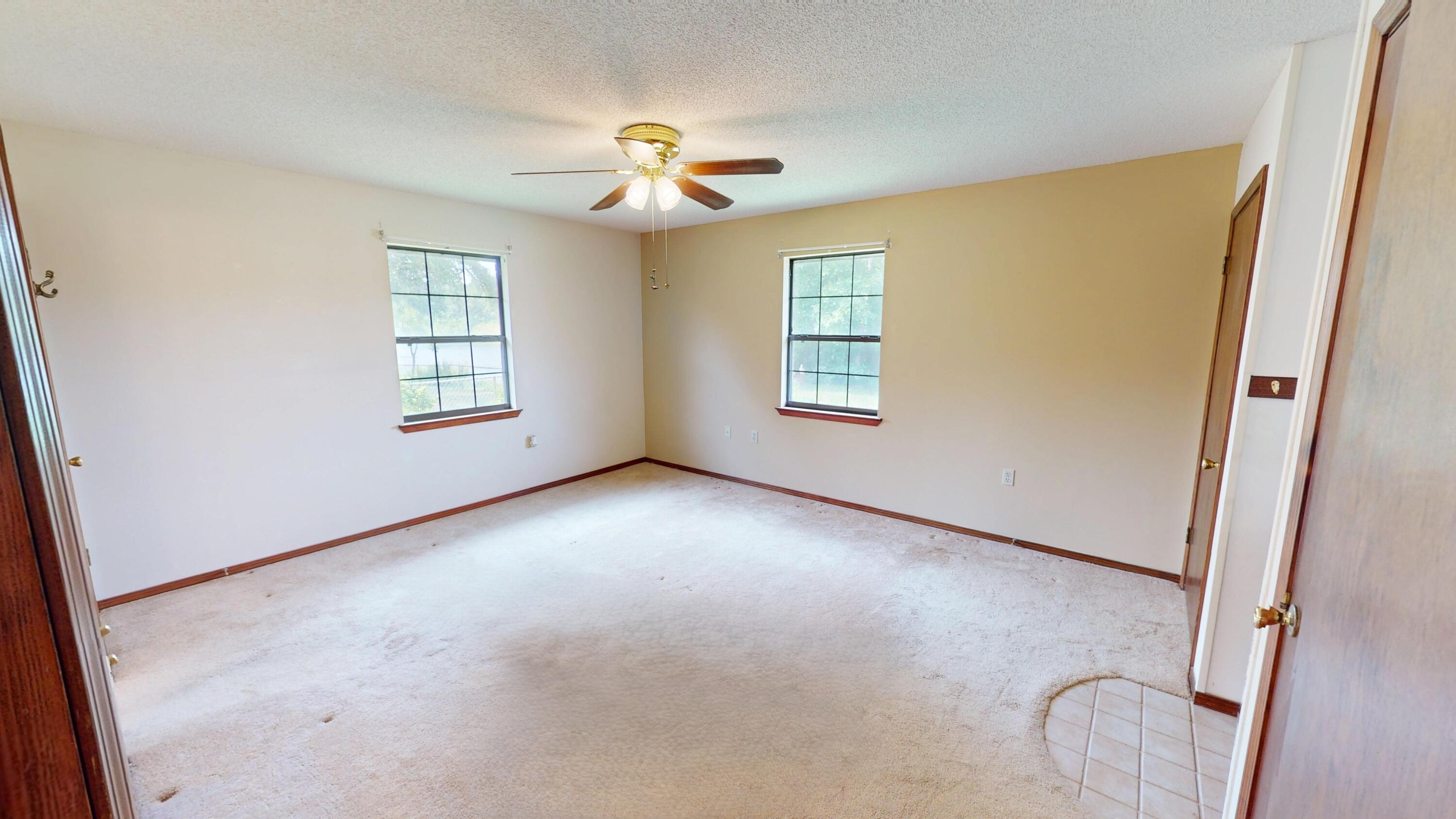 TIMBERLAKE ESTATES 1ST ADDN - Residential
