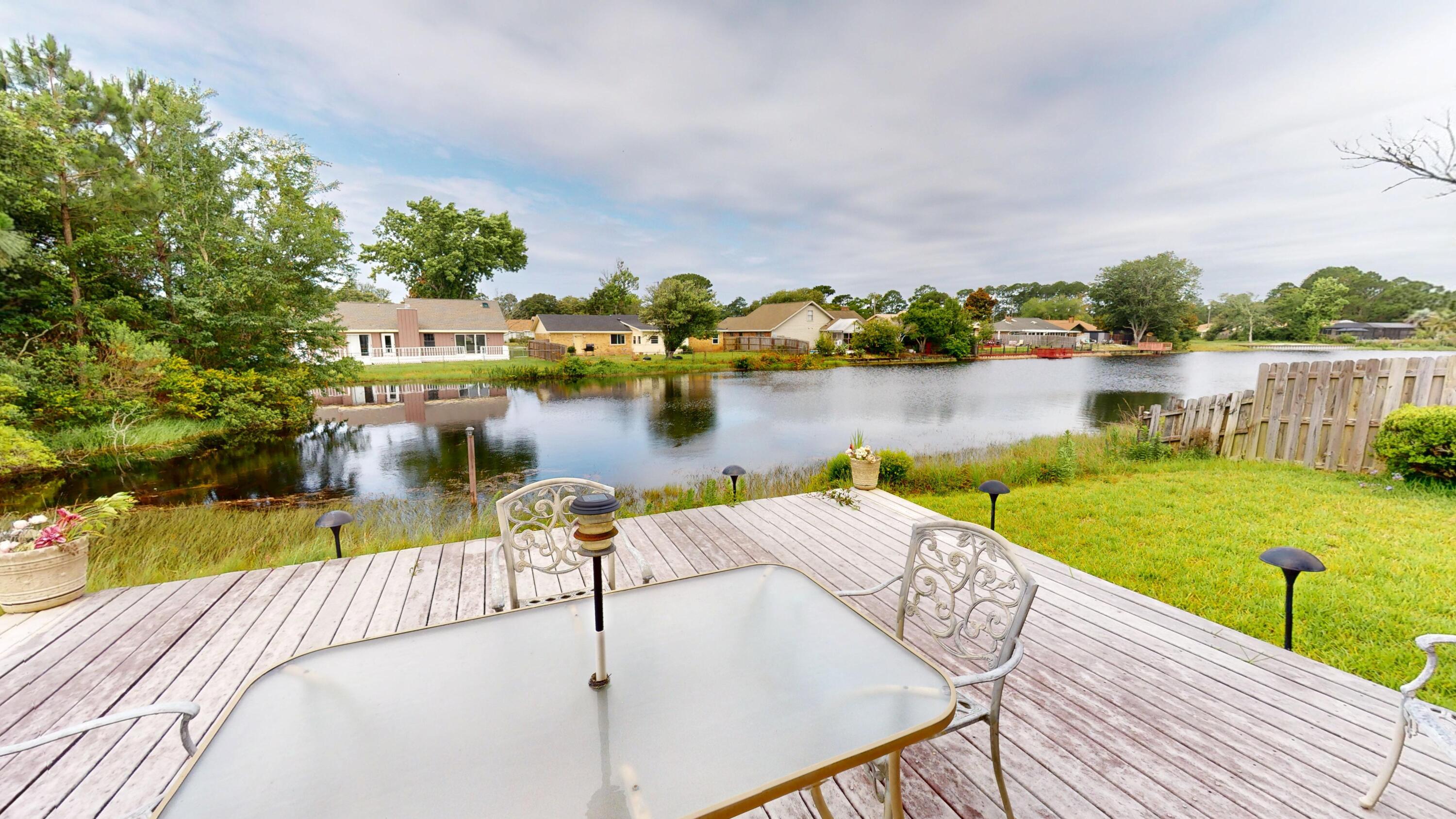 TIMBERLAKE ESTATES 1ST ADDN - Residential