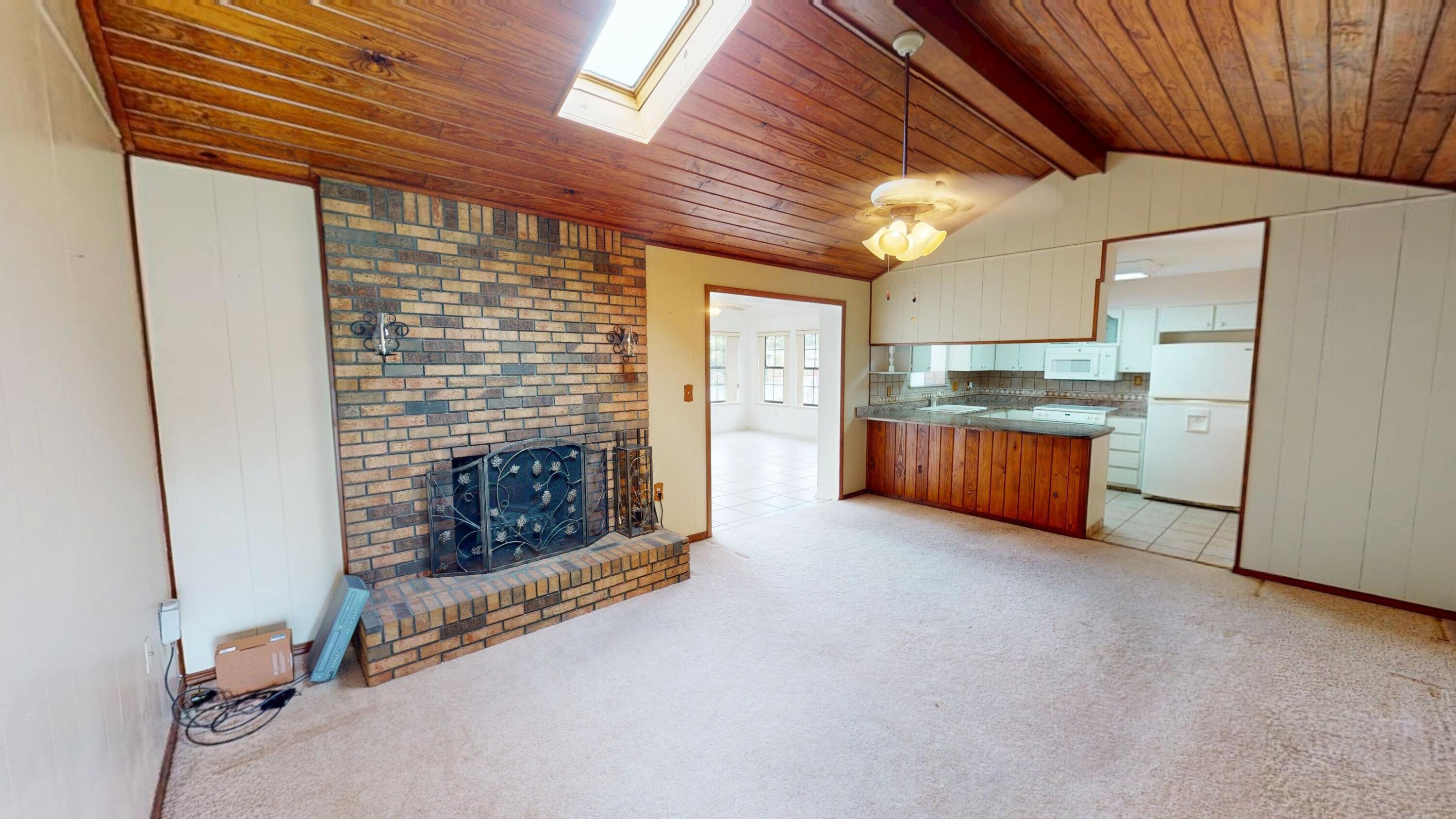 TIMBERLAKE ESTATES 1ST ADDN - Residential