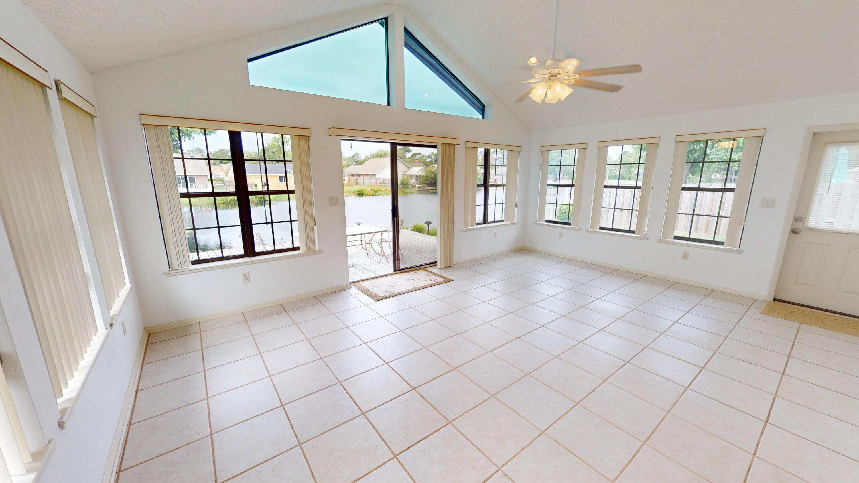 TIMBERLAKE ESTATES 1ST ADDN - Residential