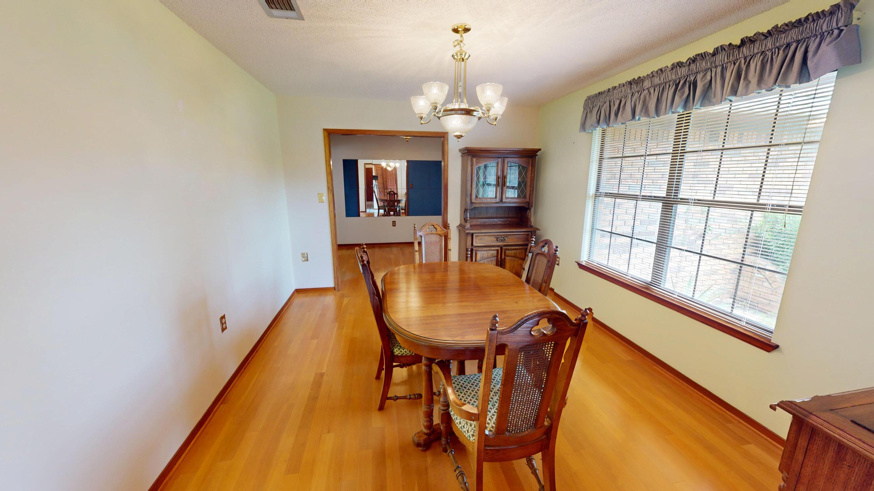 TIMBERLAKE ESTATES 1ST ADDN - Residential