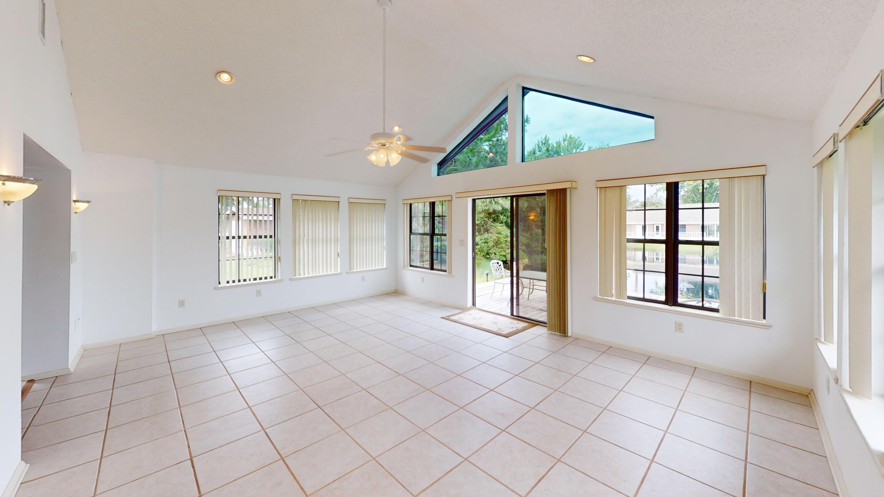 TIMBERLAKE ESTATES 1ST ADDN - Residential