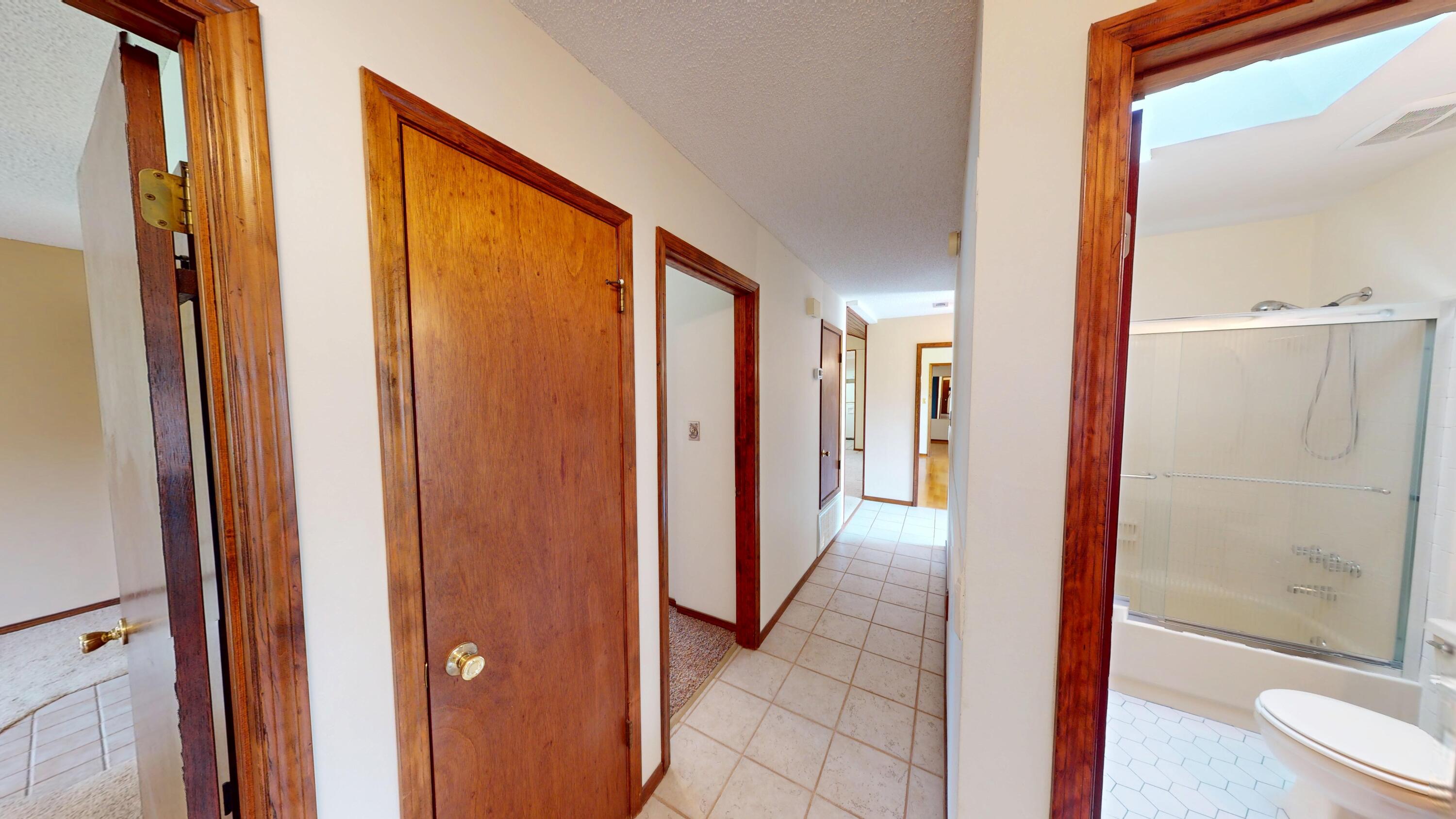 TIMBERLAKE ESTATES 1ST ADDN - Residential