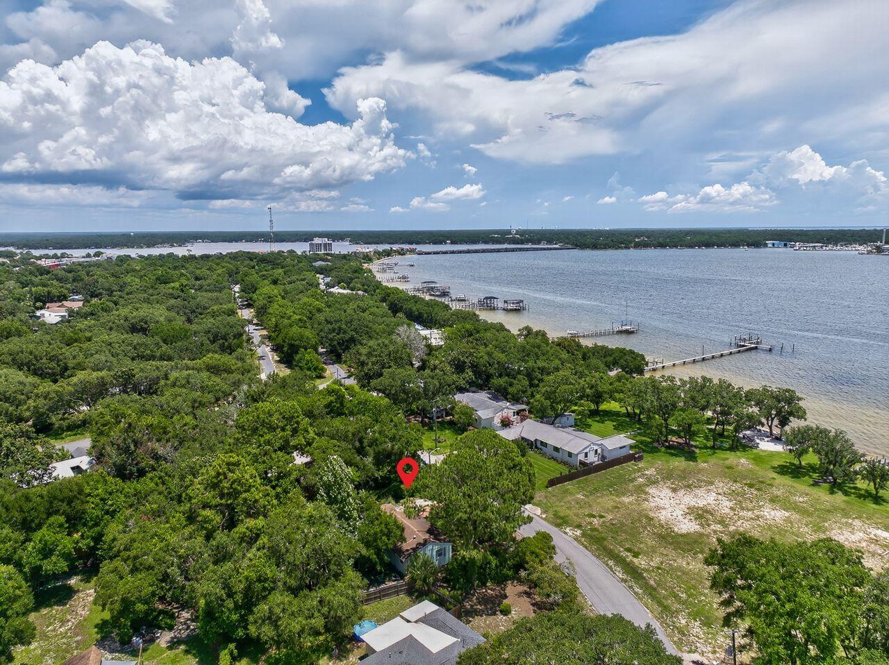 Garnier's Beach - Residential