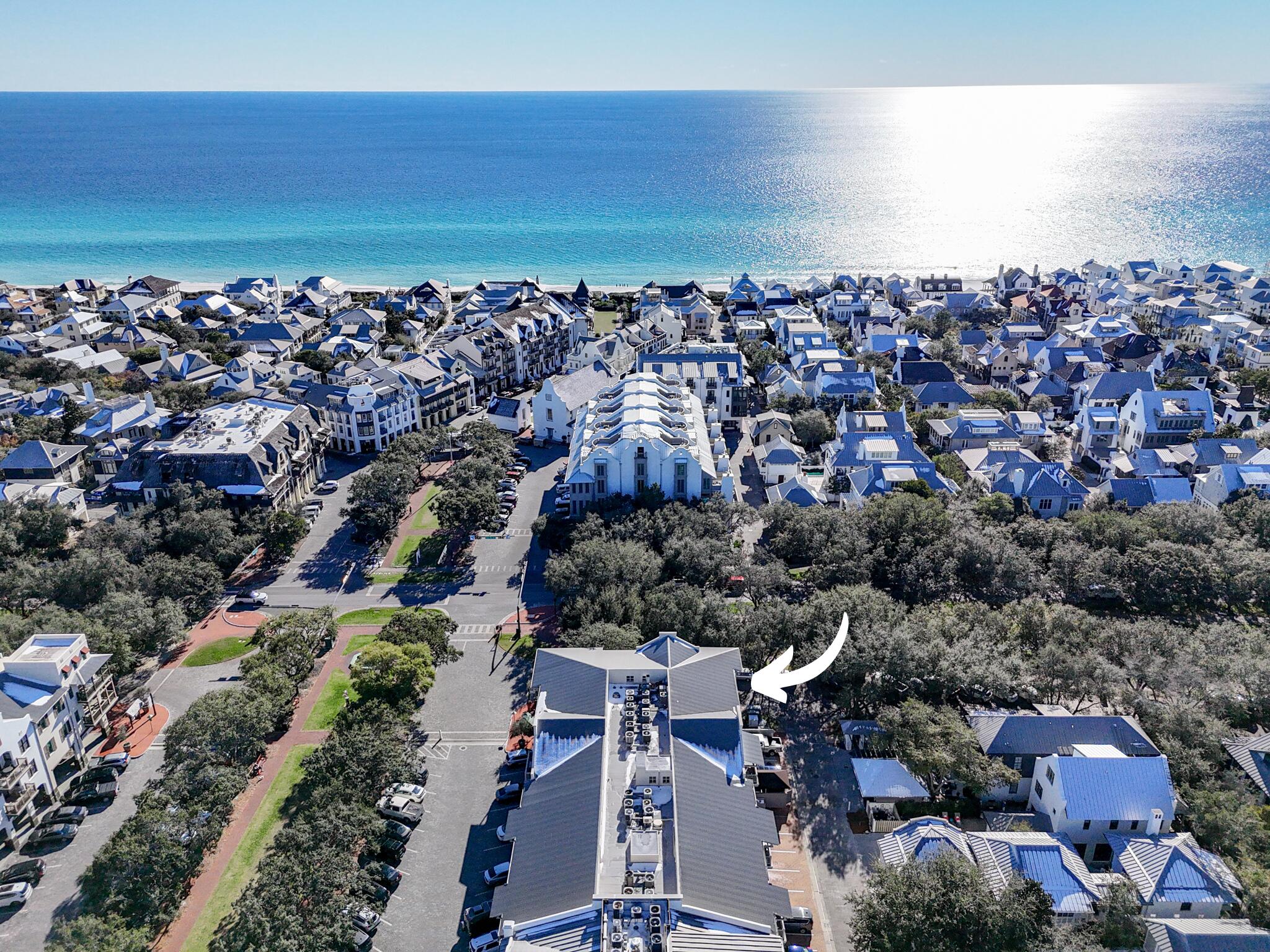 ROSEMARY BEACH
The Lofts West at Barrett Square - Residential