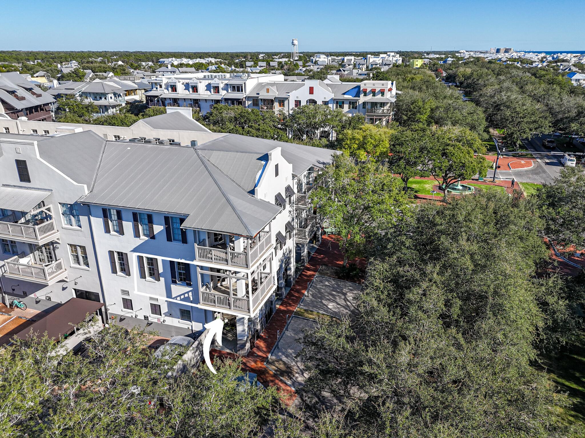 ROSEMARY BEACH
The Lofts West at Barrett Square - Residential