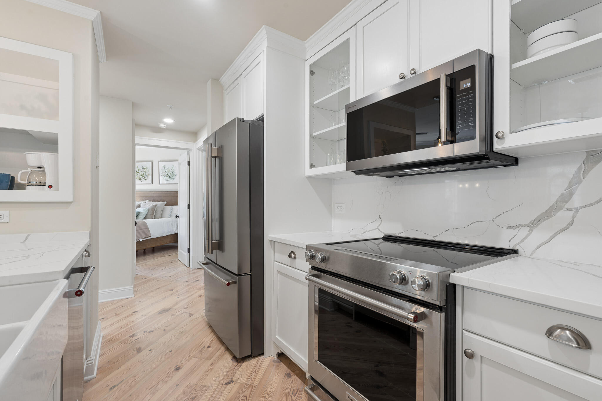 ROSEMARY BEACH
The Lofts West at Barrett Square - Residential