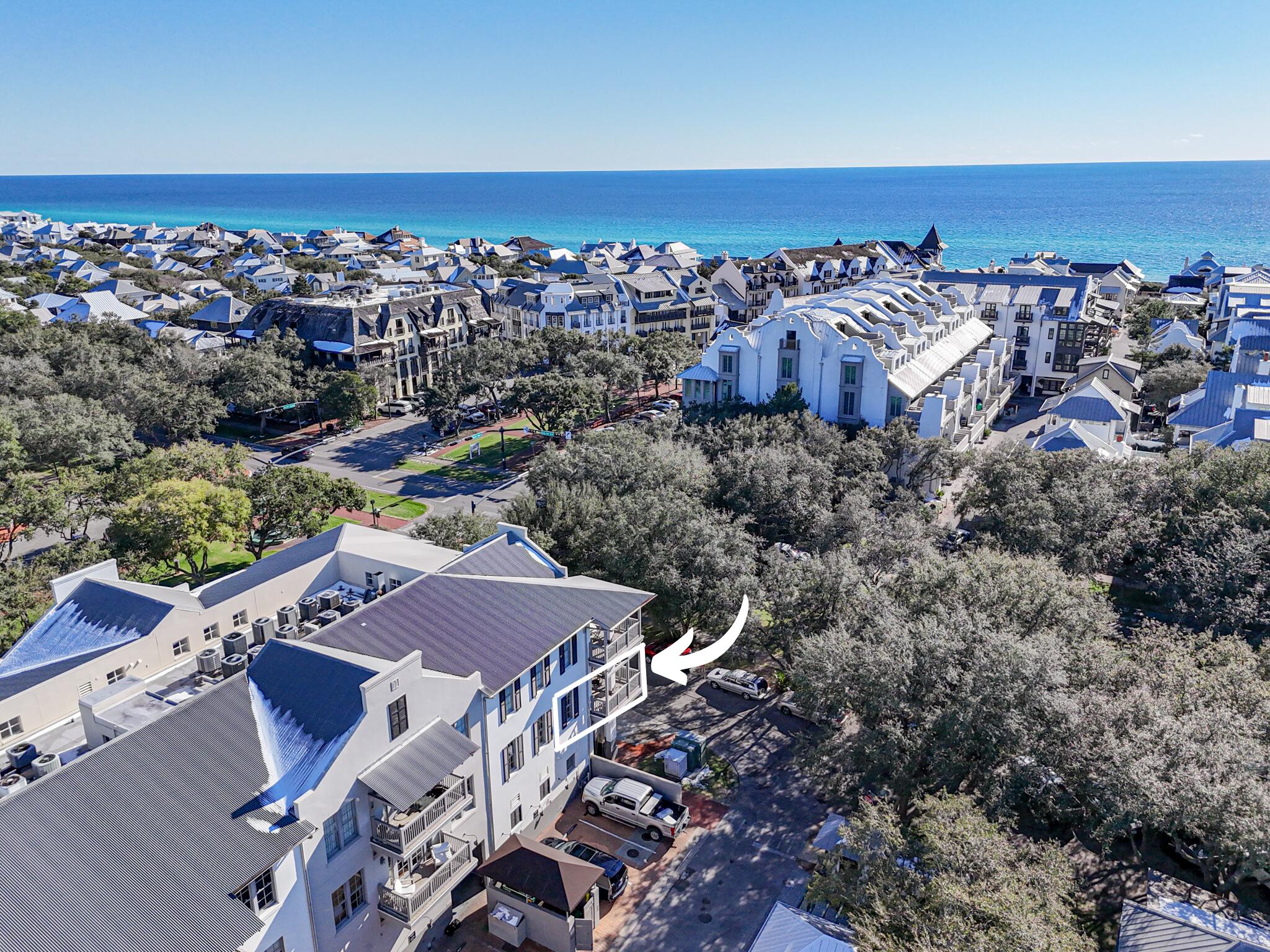 ROSEMARY BEACH
The Lofts West at Barrett Square - Residential