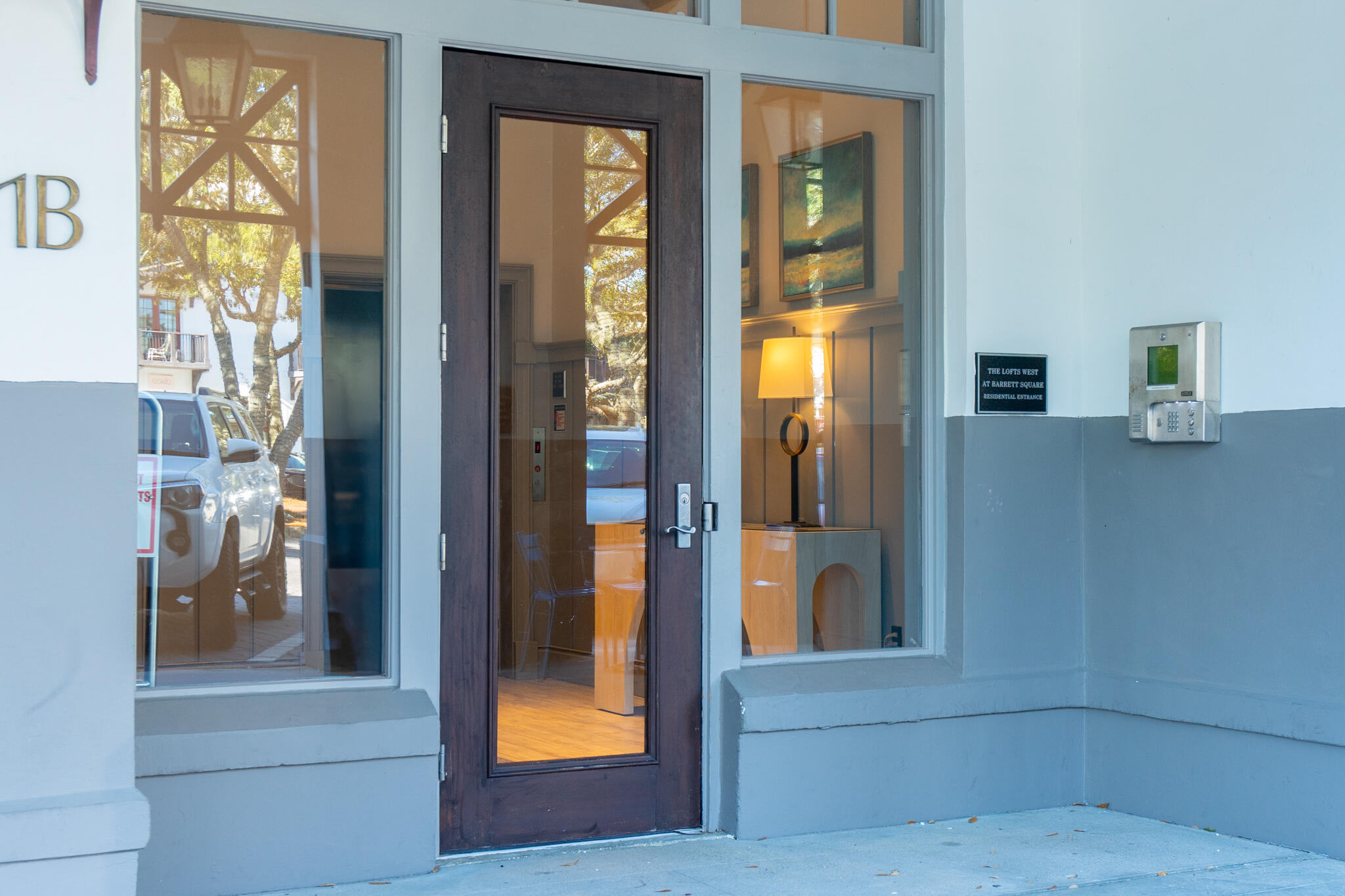 ROSEMARY BEACH
The Lofts West at Barrett Square - Residential