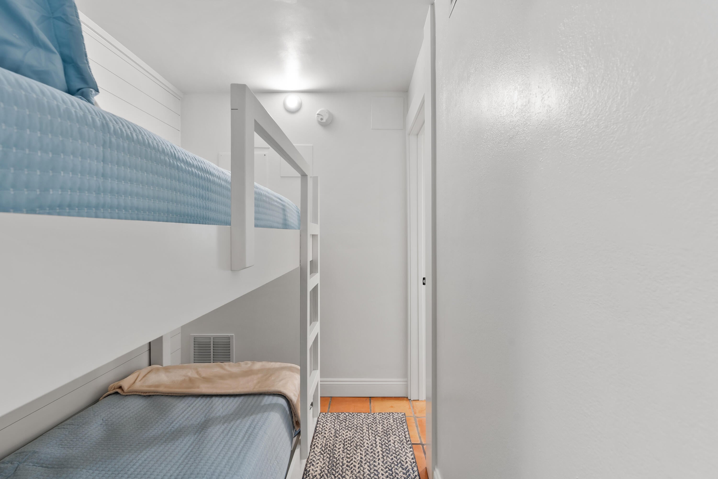 Shores - Residential