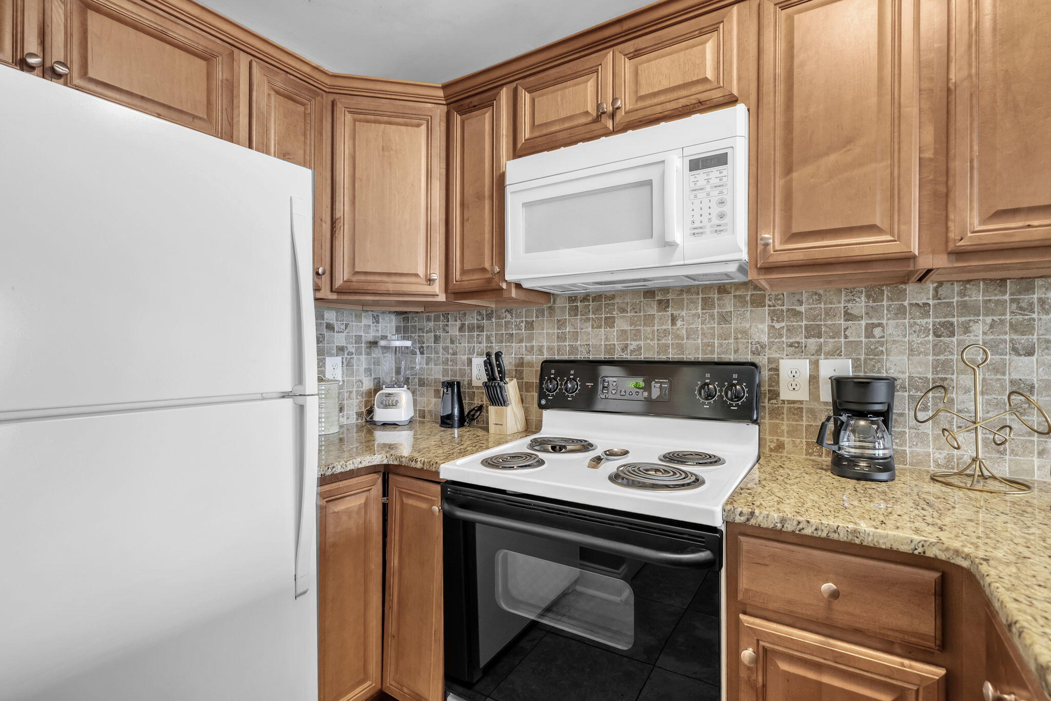 ISLAND SANDS CONDO - Residential