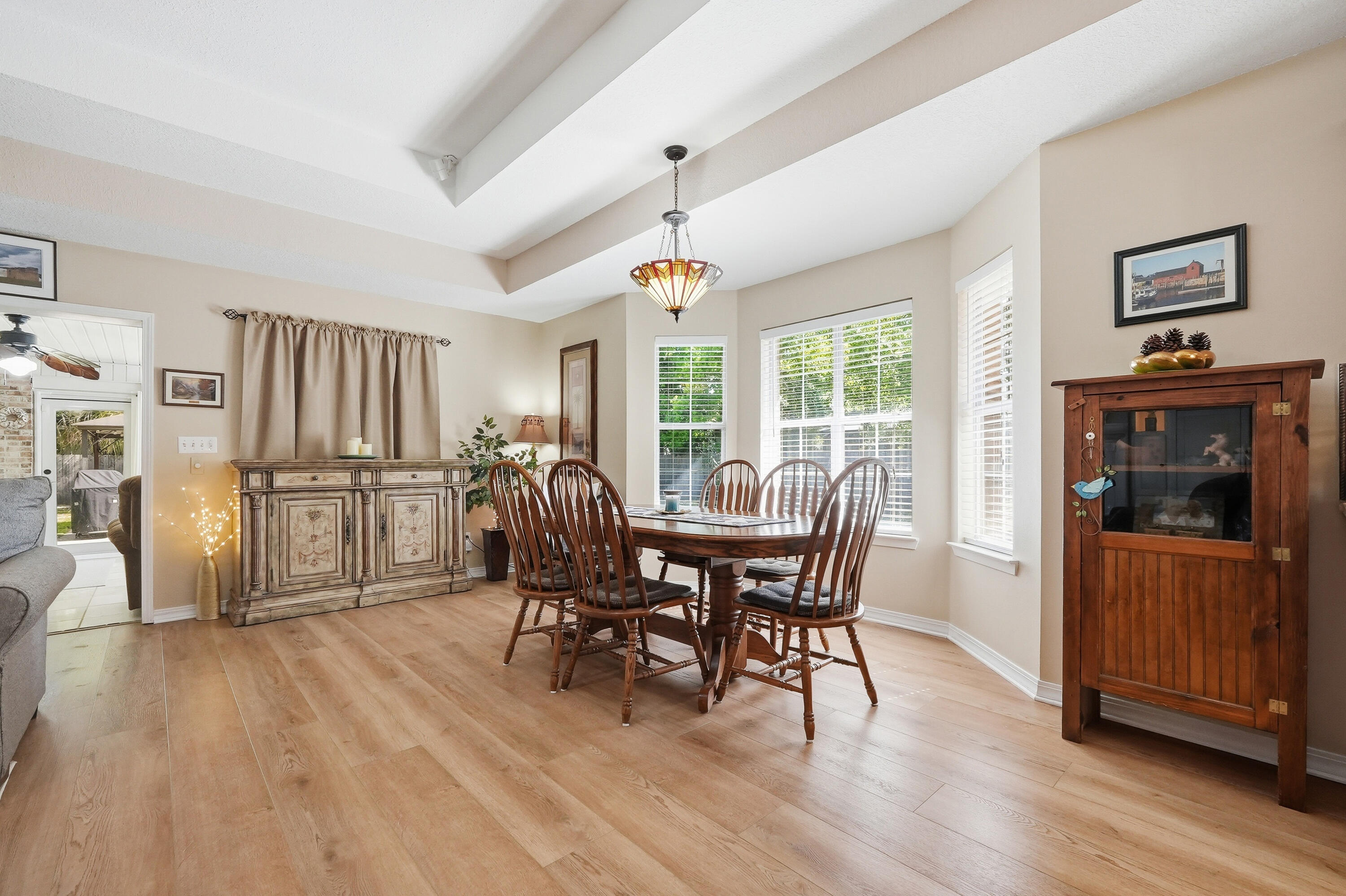 DANA POINTE - Residential