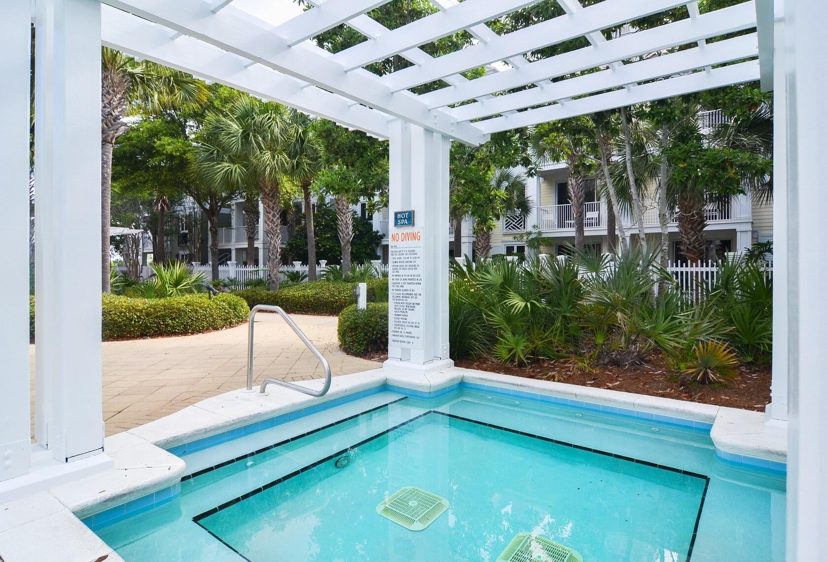 GRAND SANDESTIN - Residential