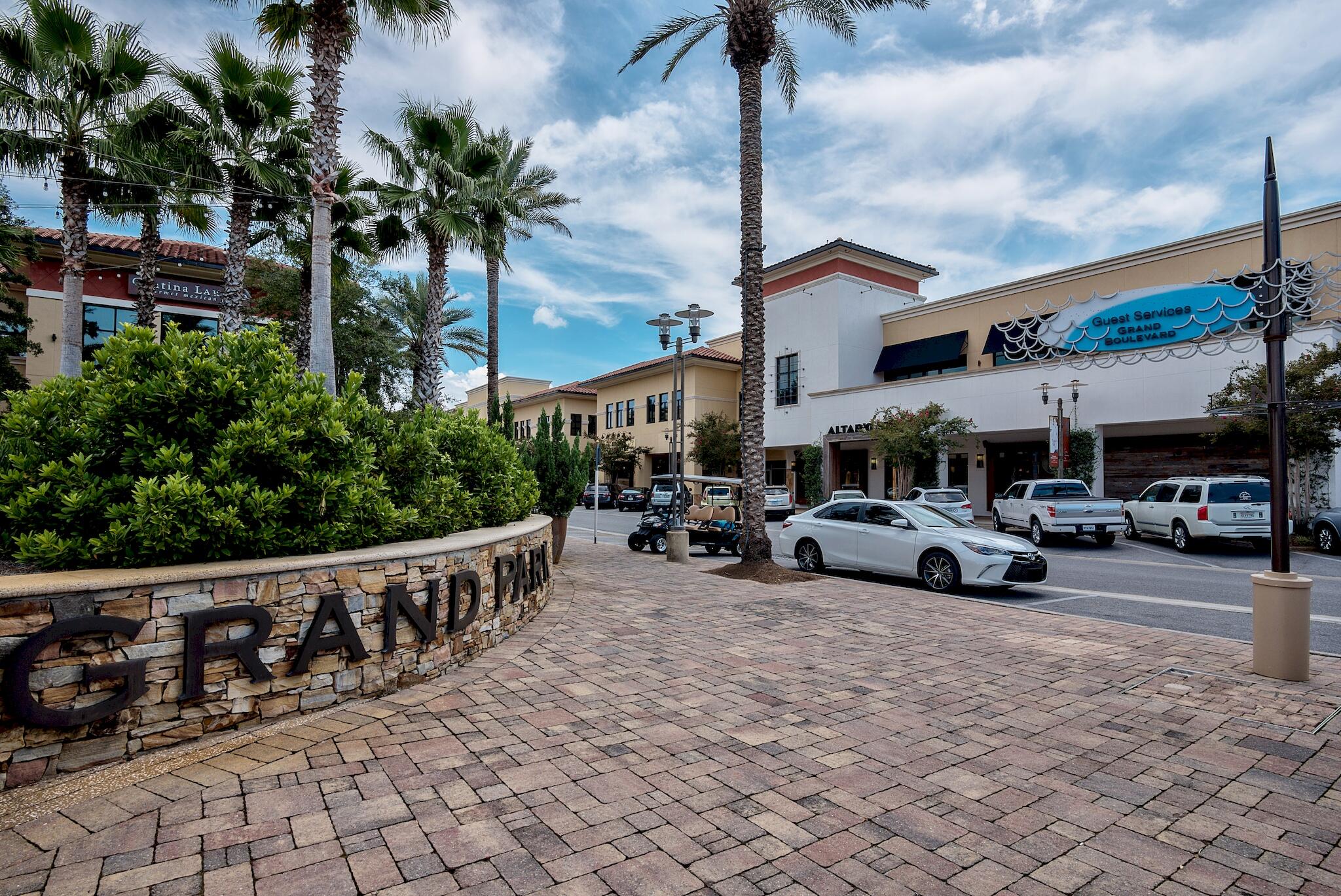 GRAND SANDESTIN - Residential
